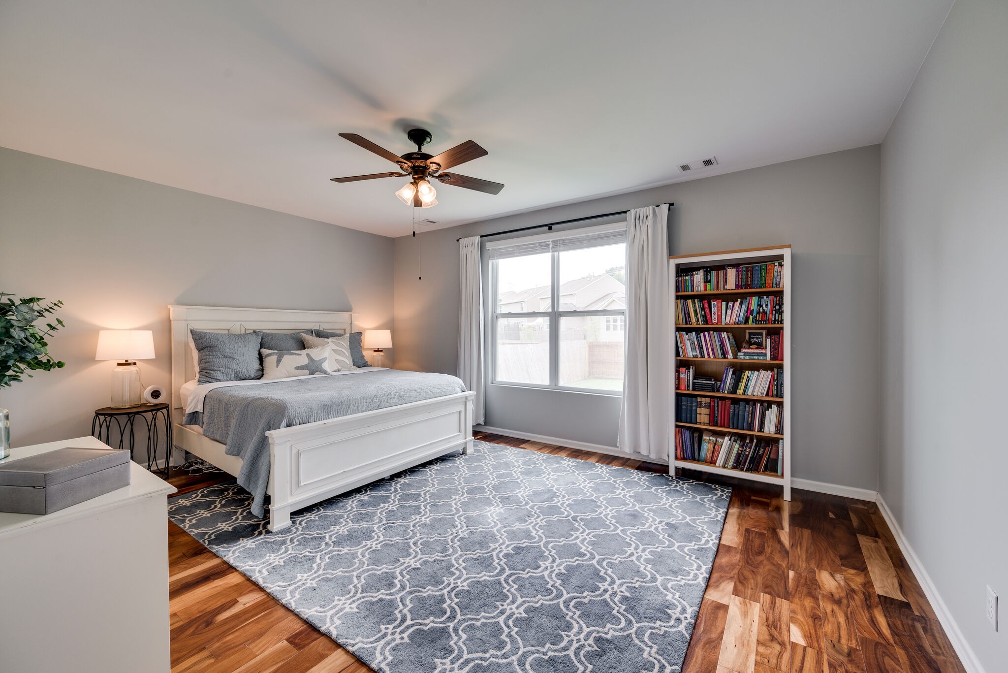 1257 Scarcroft Ln