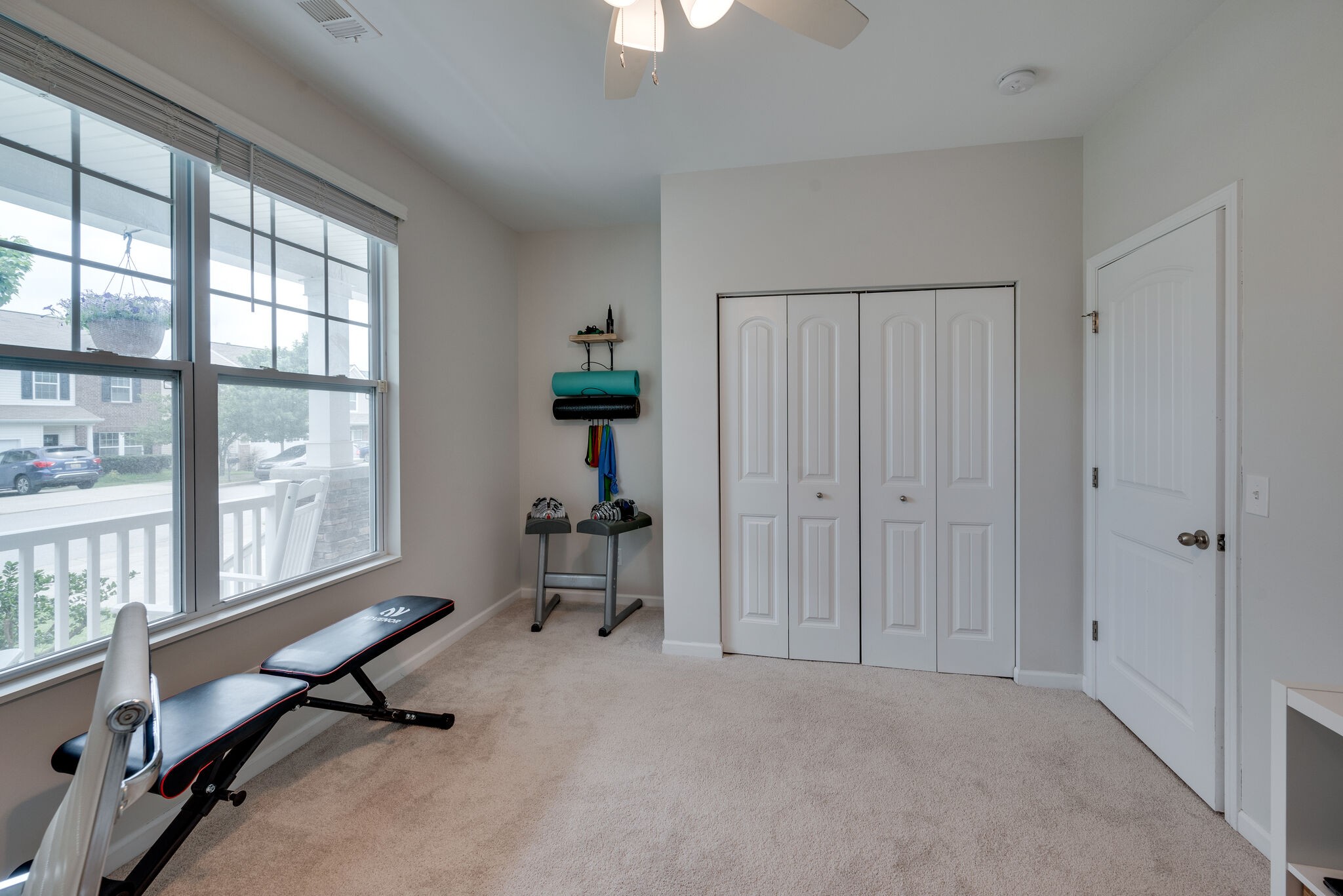 1257 Scarcroft Ln