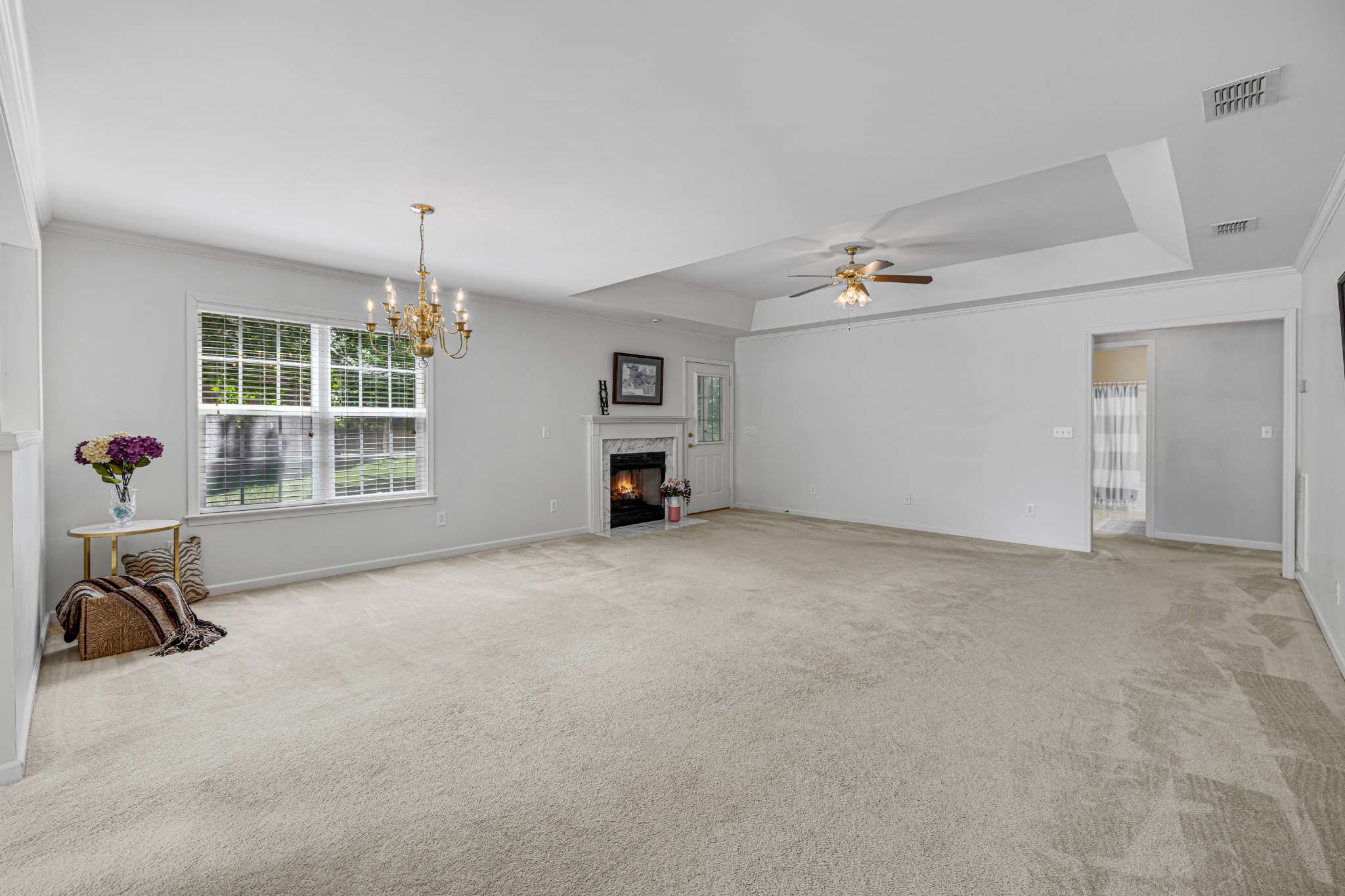 528 Village Green Cir