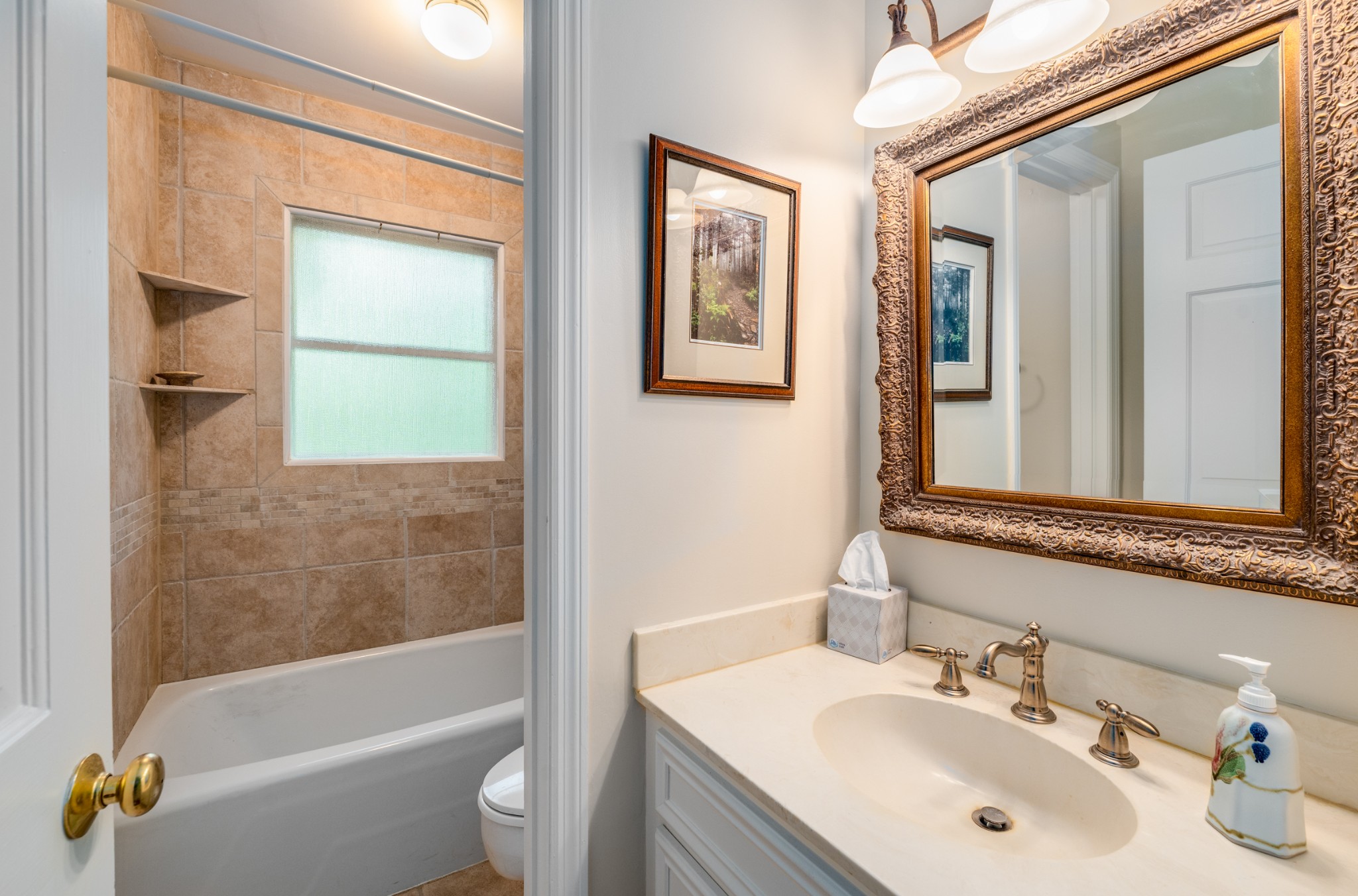 307 River Oaks Rd