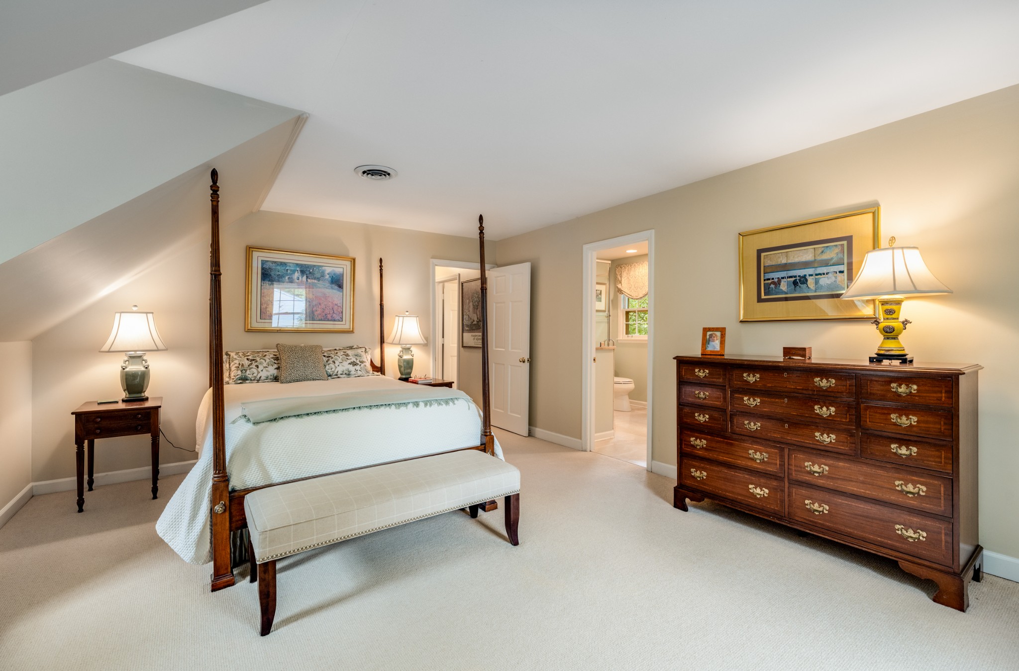 307 River Oaks Rd