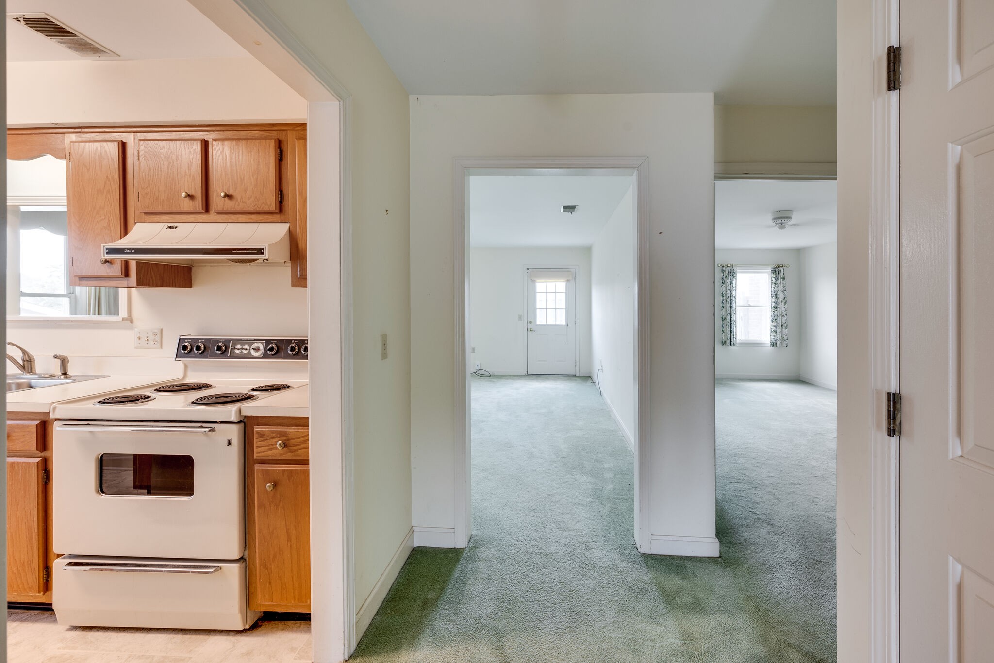 310 Cana Cir