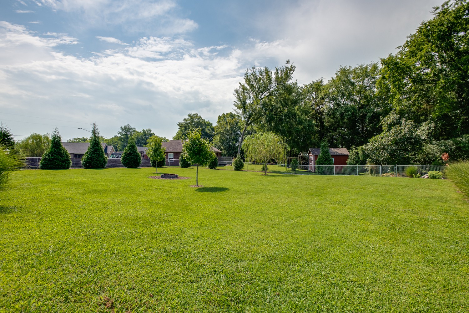 214 Sunnyside Dr