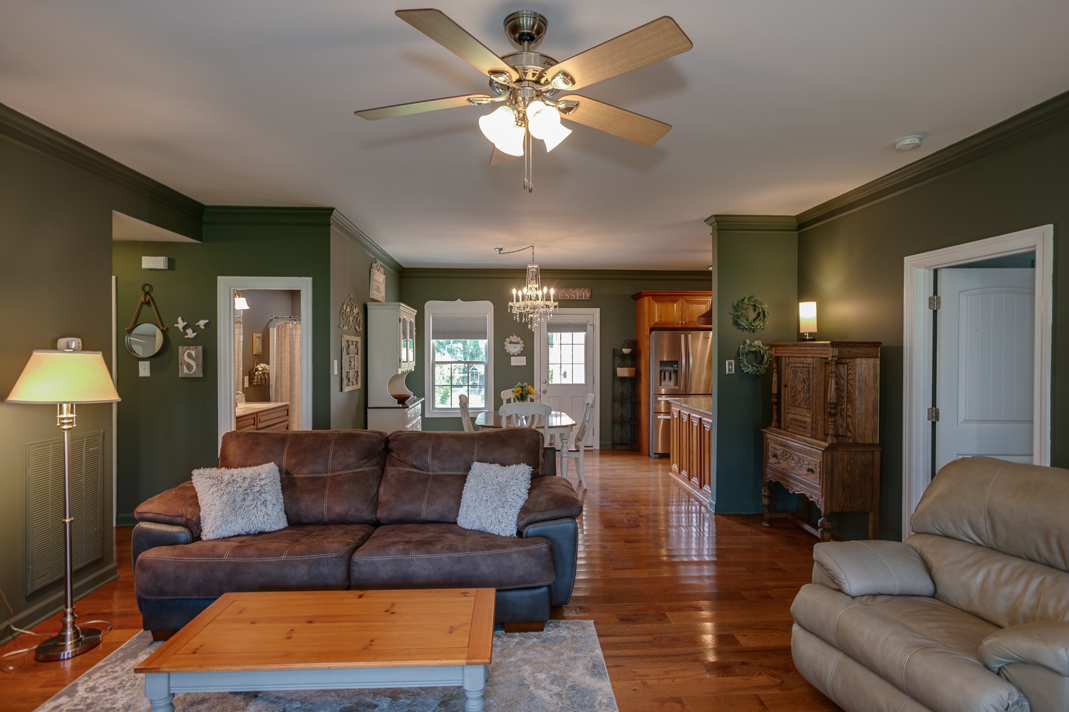 214 Sunnyside Dr