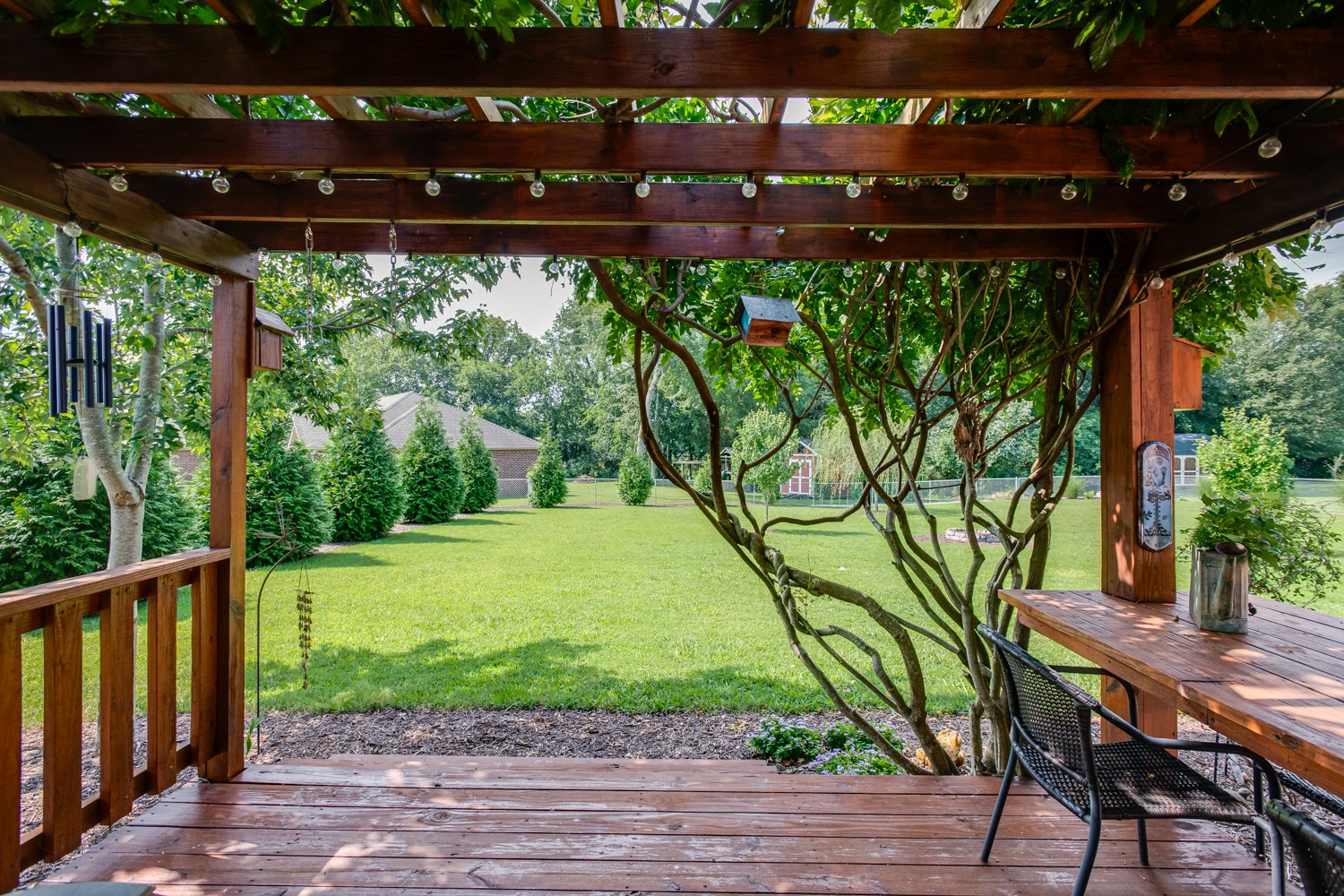 214 Sunnyside Dr