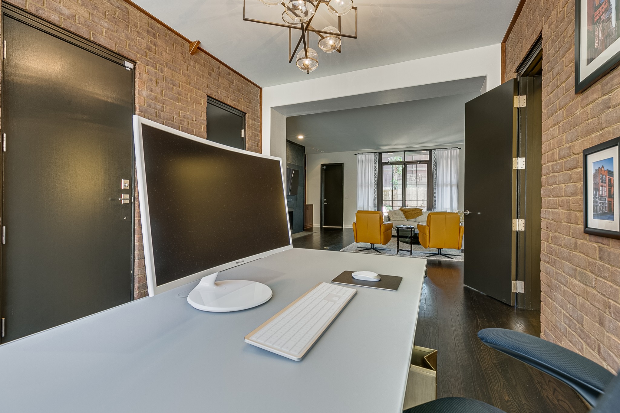3629 West End Ave Unit: 102