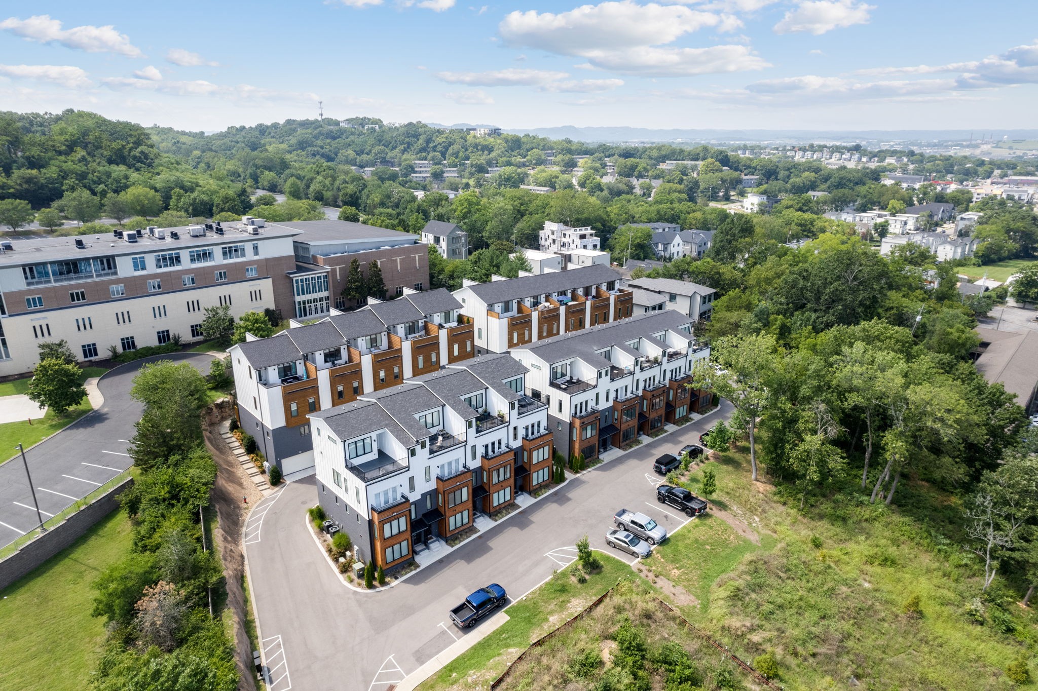 239 White Bridge Pike Unit: 19