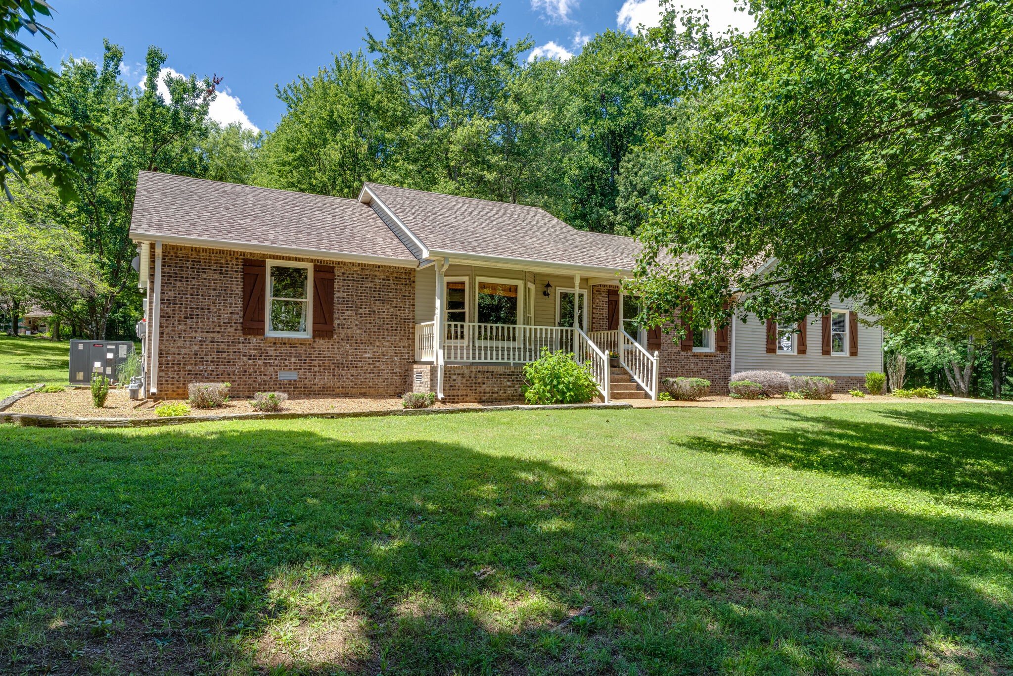 205 Overlook Ct