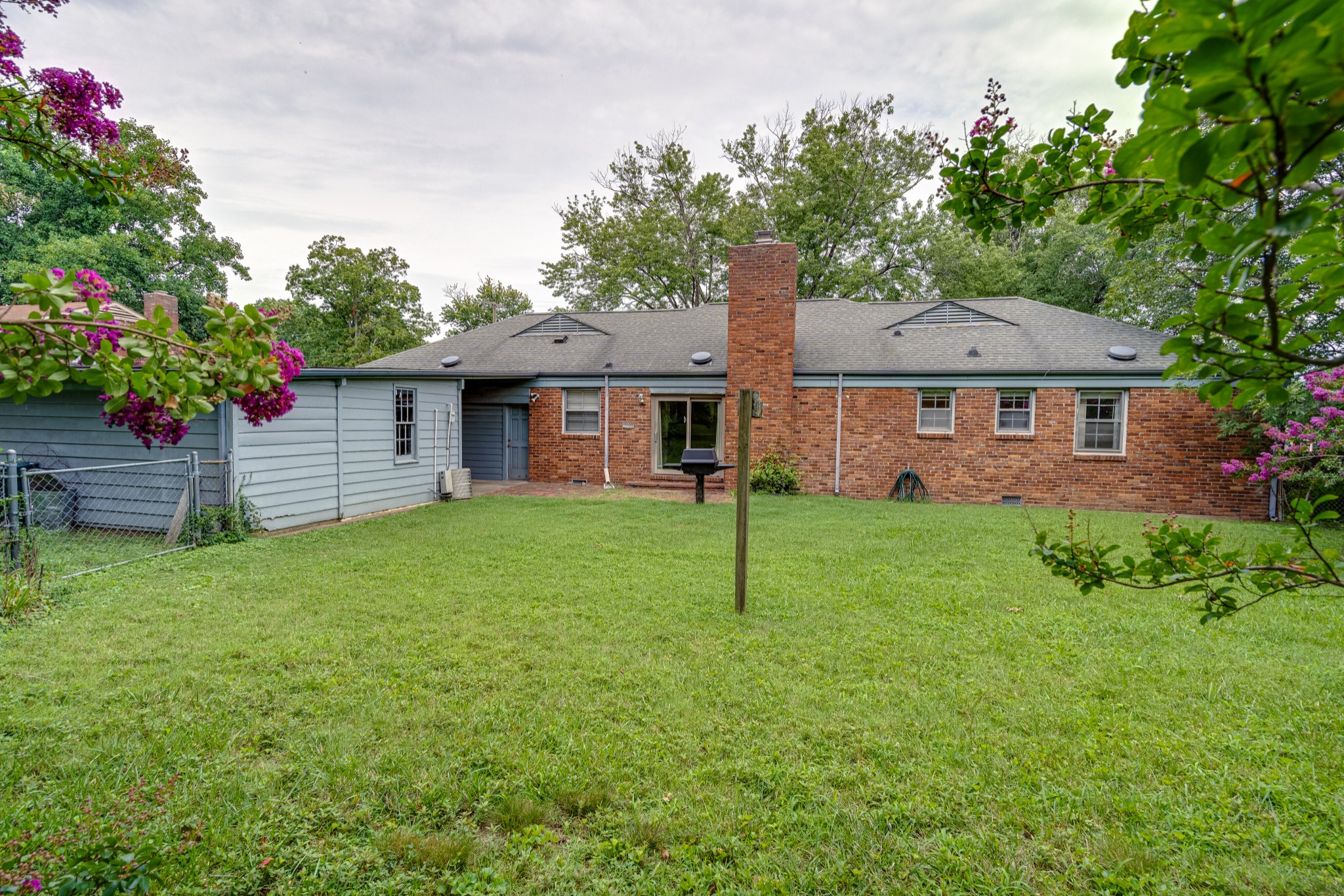 1016 Edwin Warner Dr