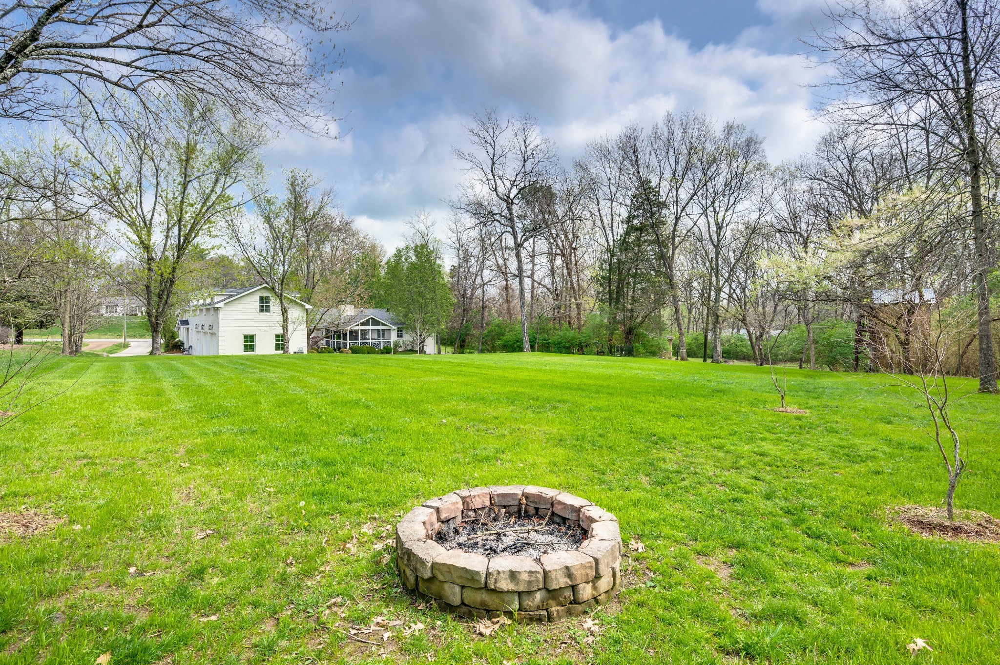 6337 Torrington Rd