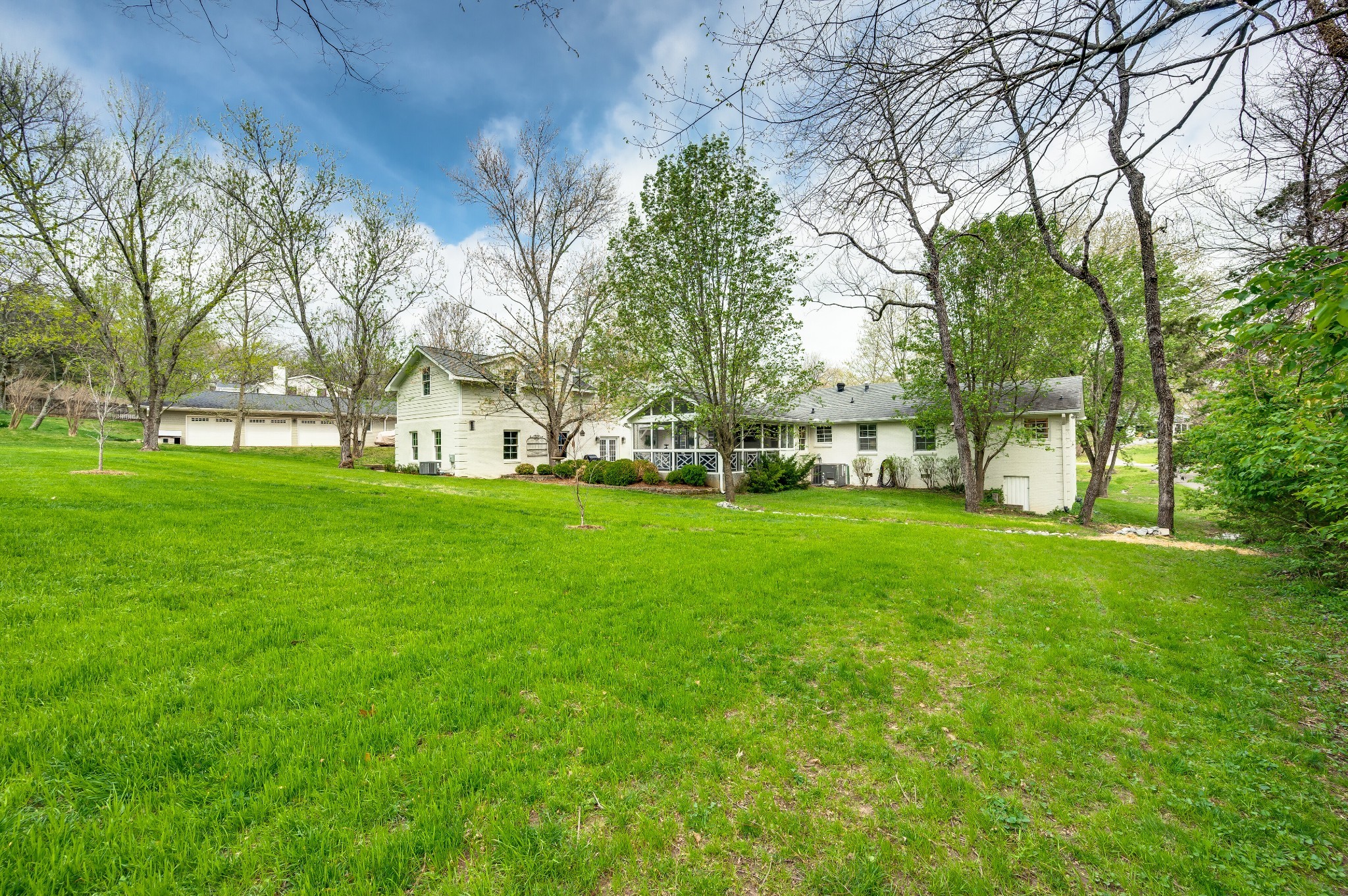 6337 Torrington Rd