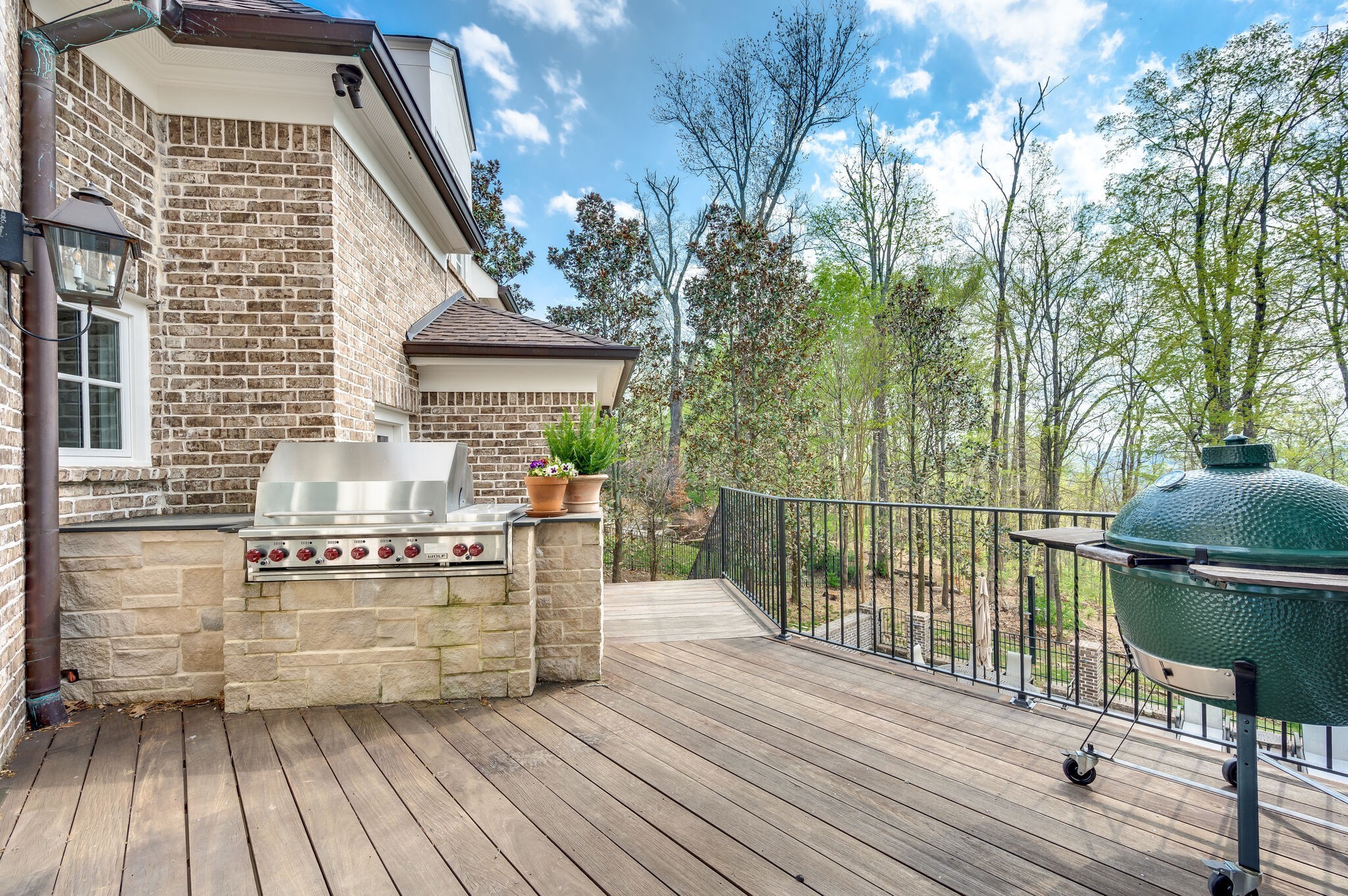 5517 Iron Gate Dr