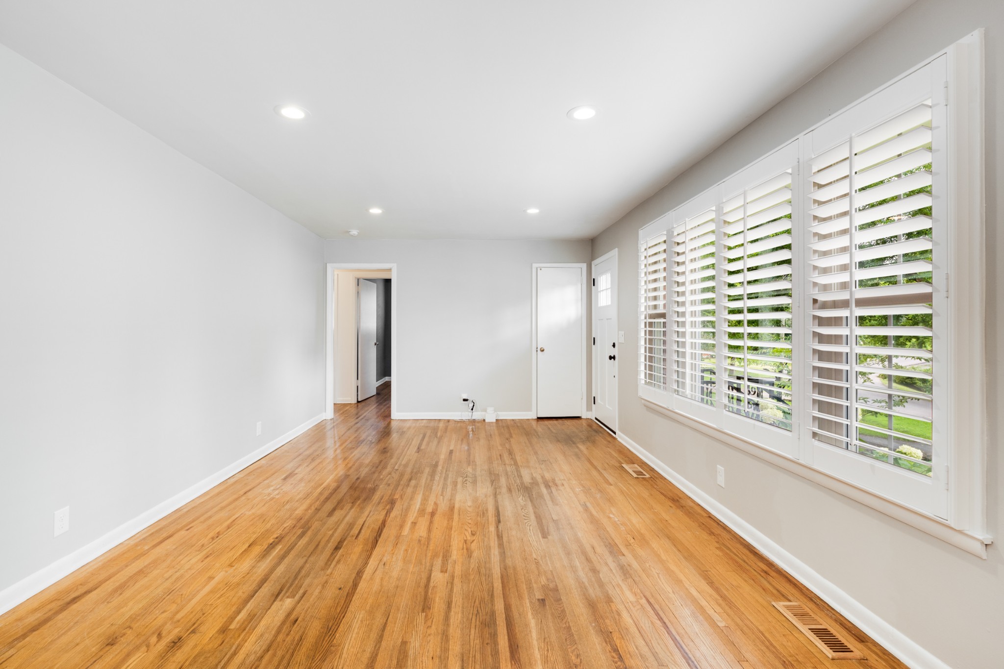 6212 Henry Ford Dr