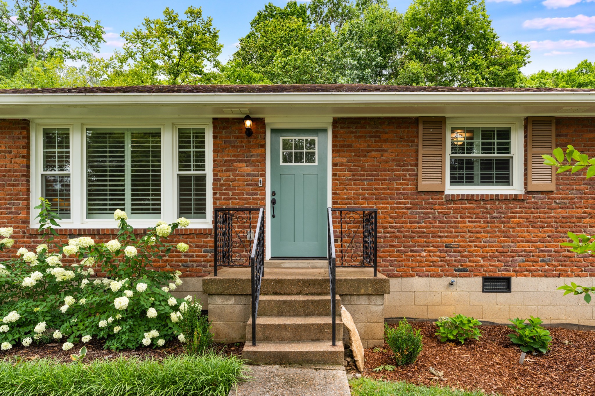 6212 Henry Ford Dr