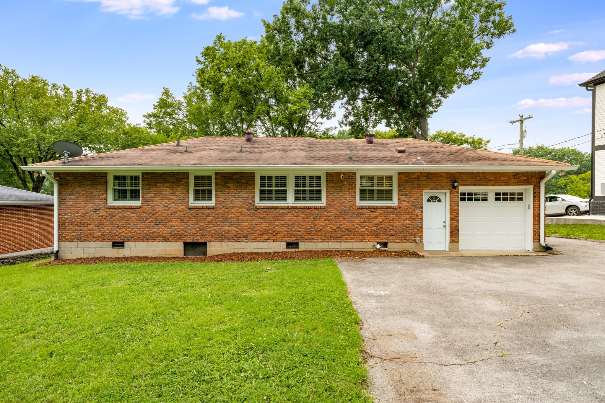 6212 Henry Ford Dr