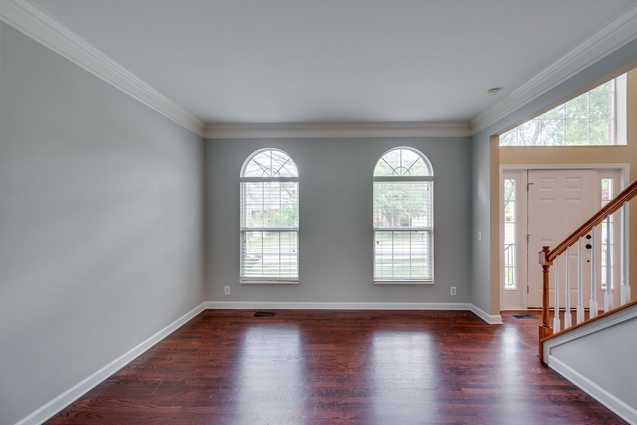 616 Grange Hill Ct