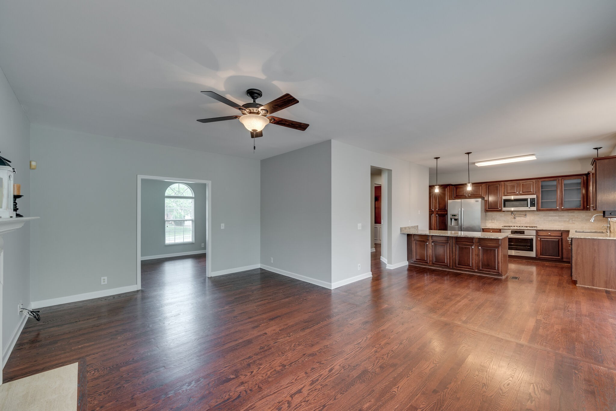 616 Grange Hill Ct