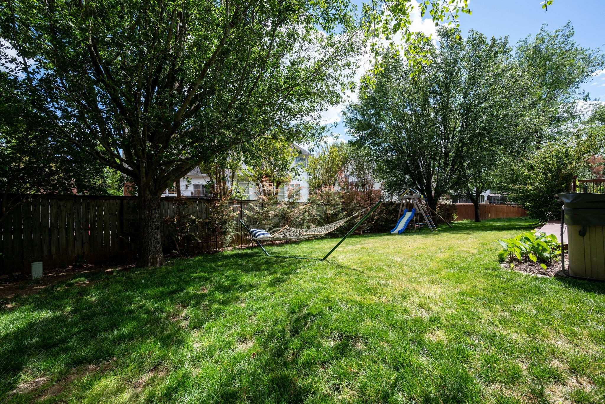 616 Grange Hill Ct