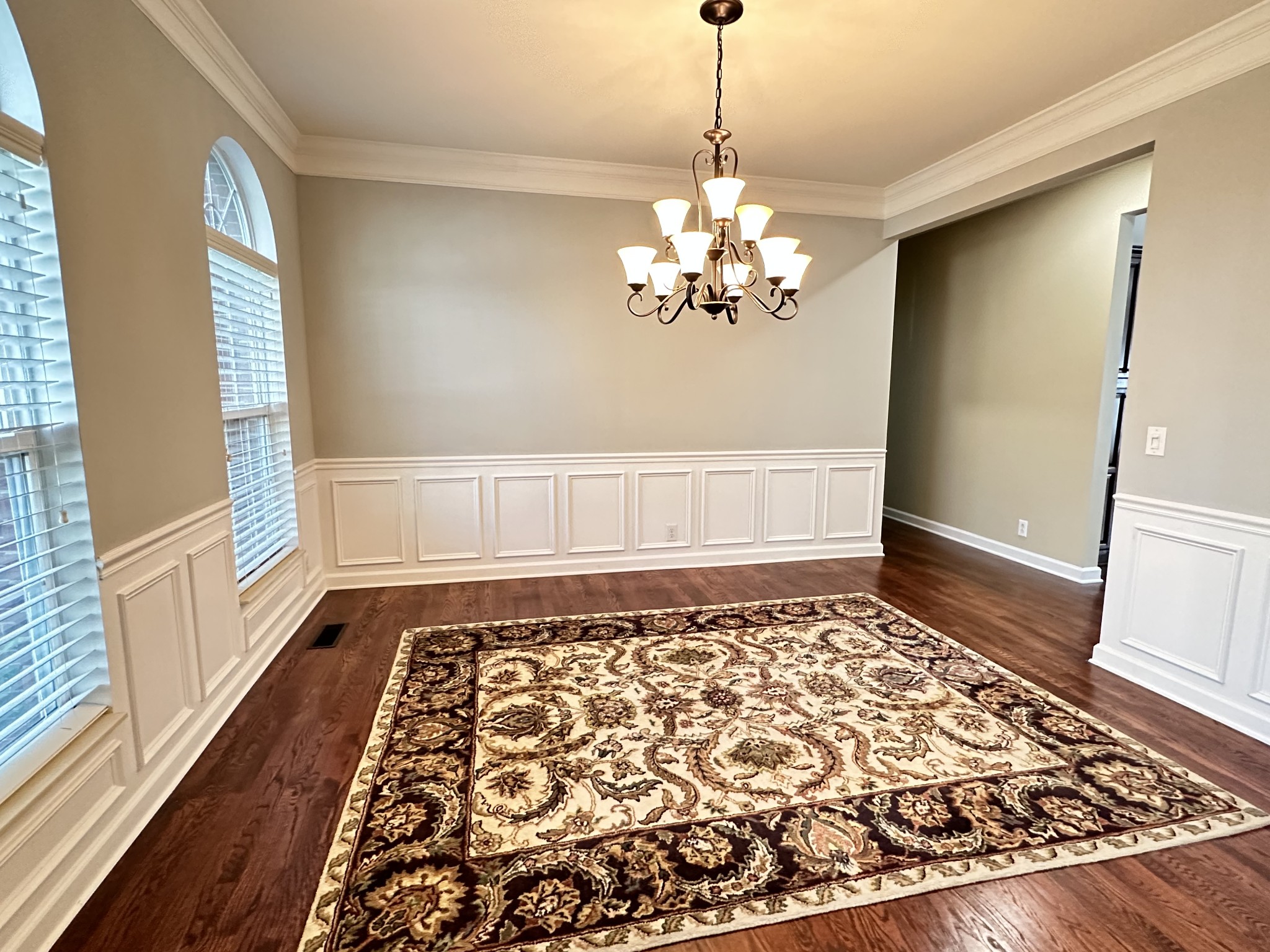 616 Grange Hill Ct