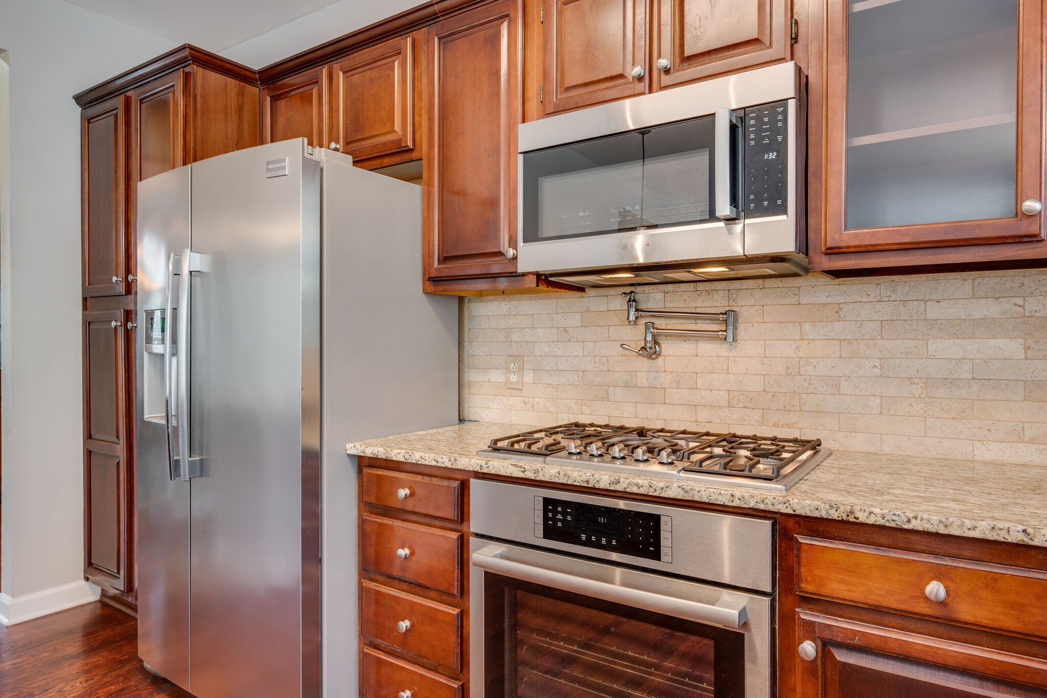 616 Grange Hill Ct