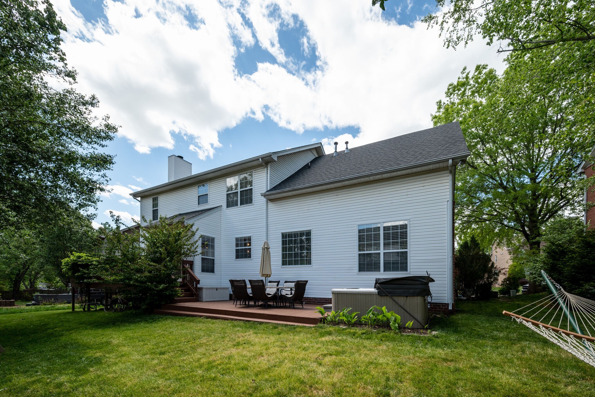 616 Grange Hill Ct
