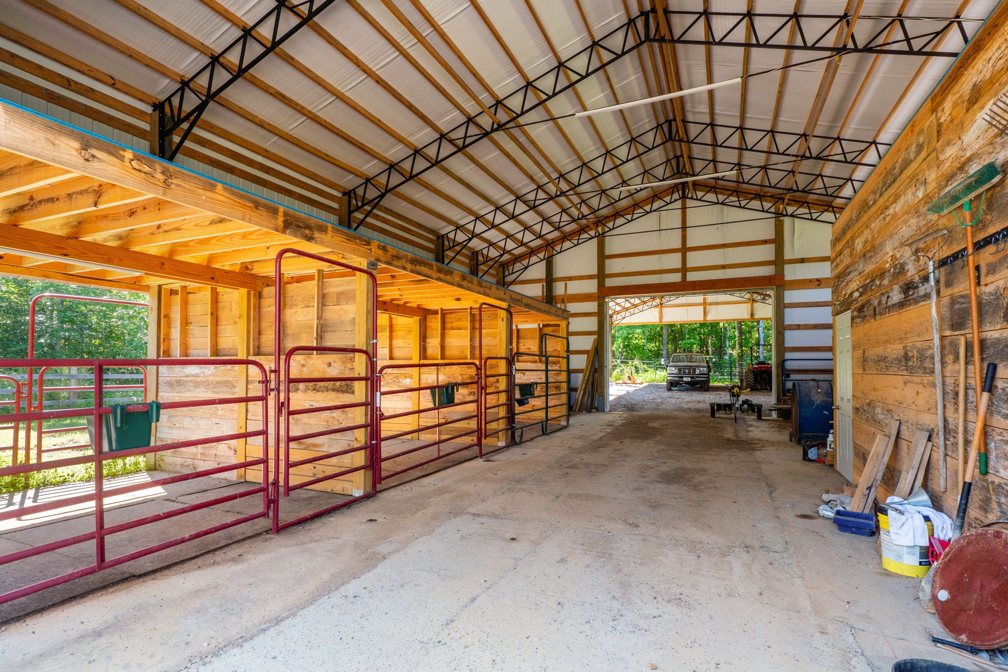 646 Bradford Ridge Rd
