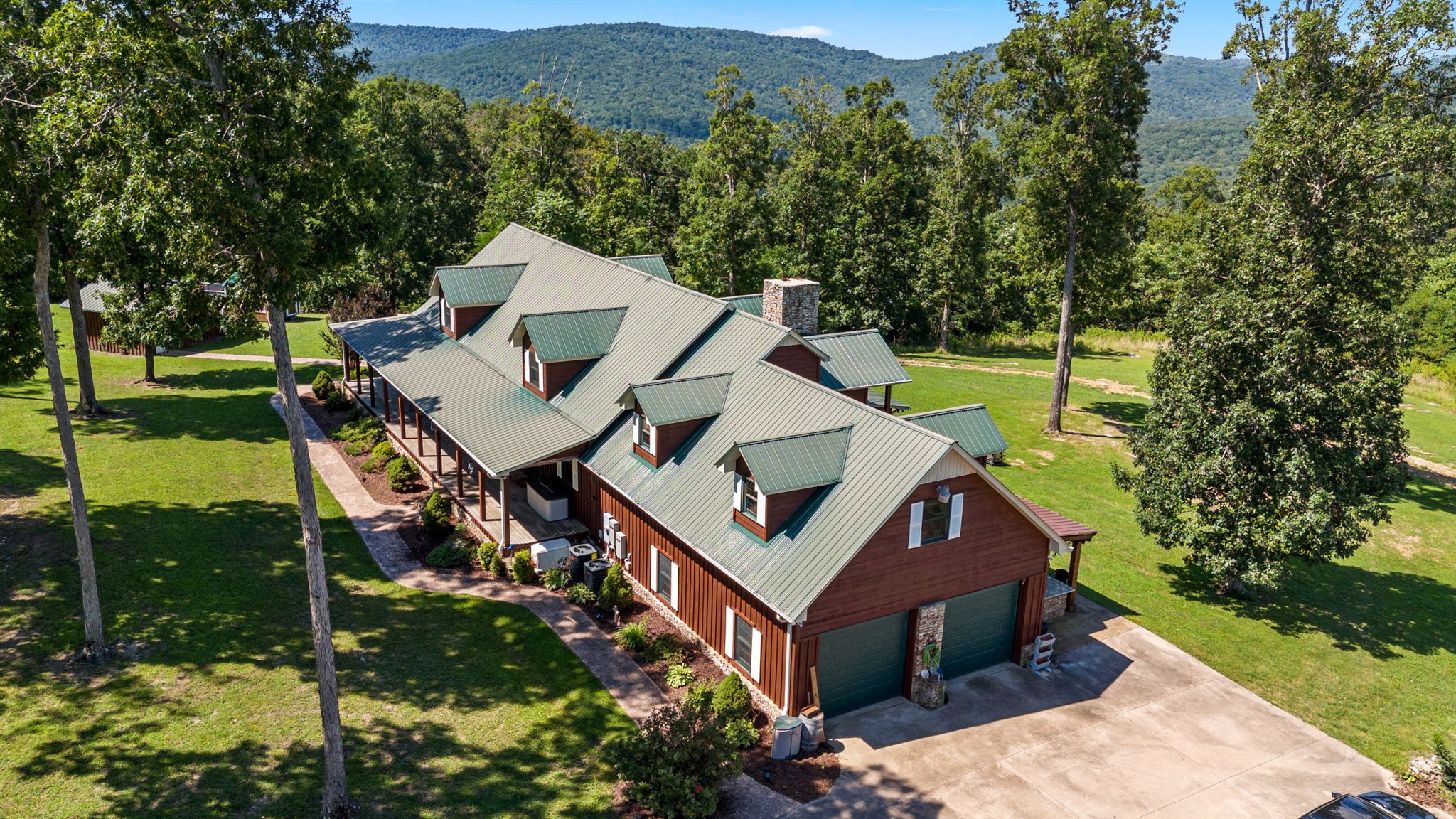 646 Bradford Ridge Rd