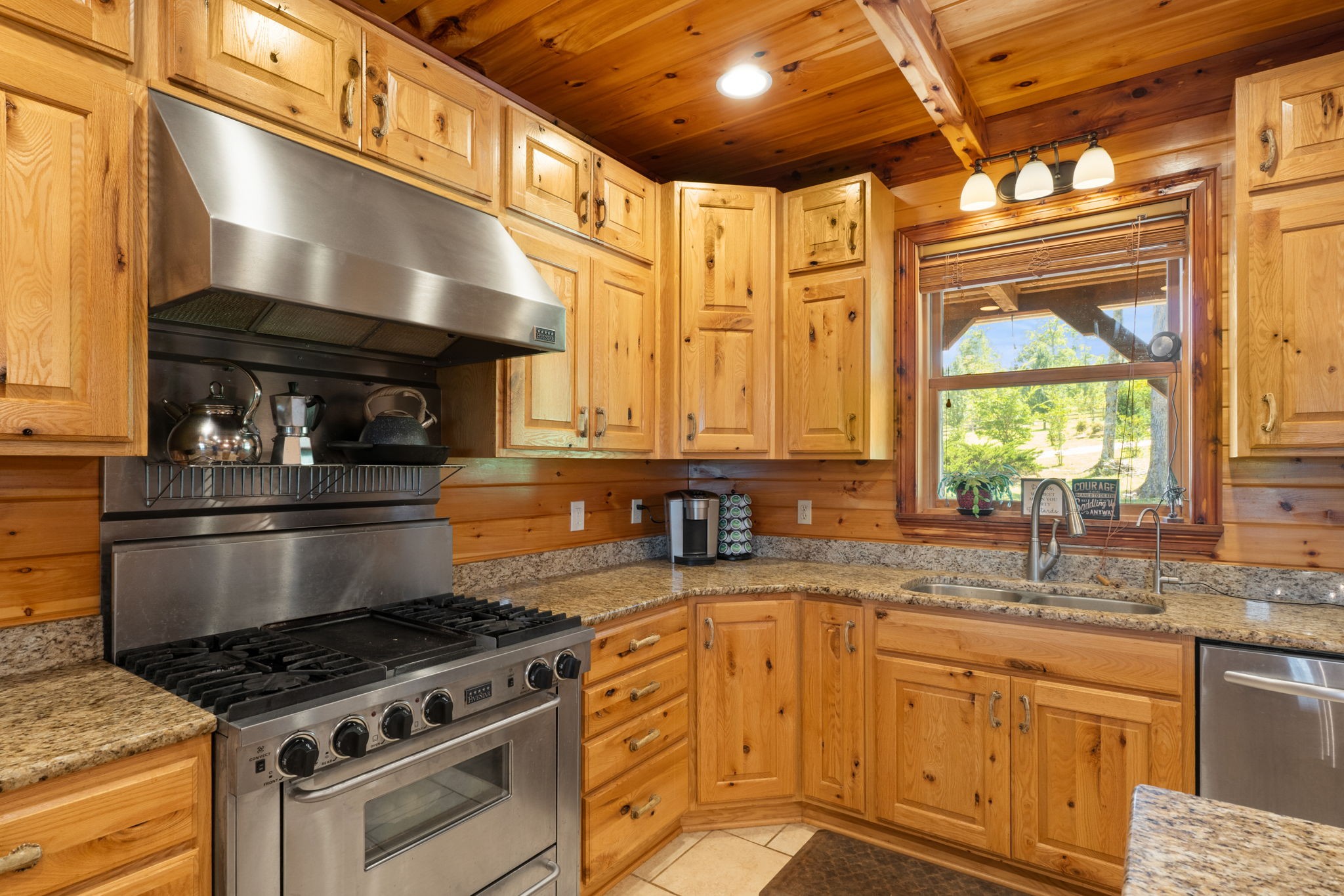 646 Bradford Ridge Rd