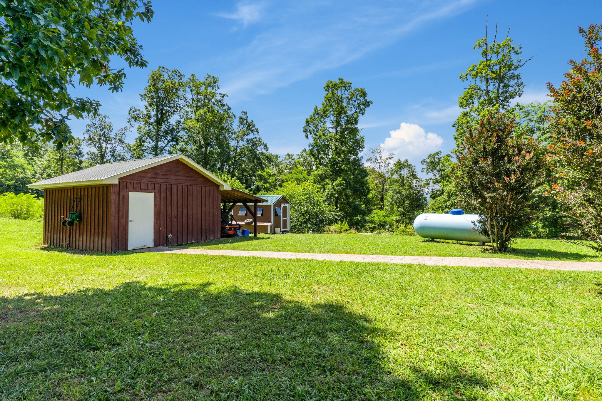 646 Bradford Ridge Rd