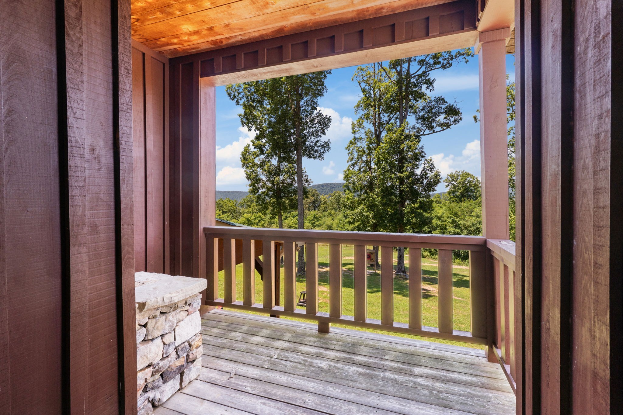 646 Bradford Ridge Rd