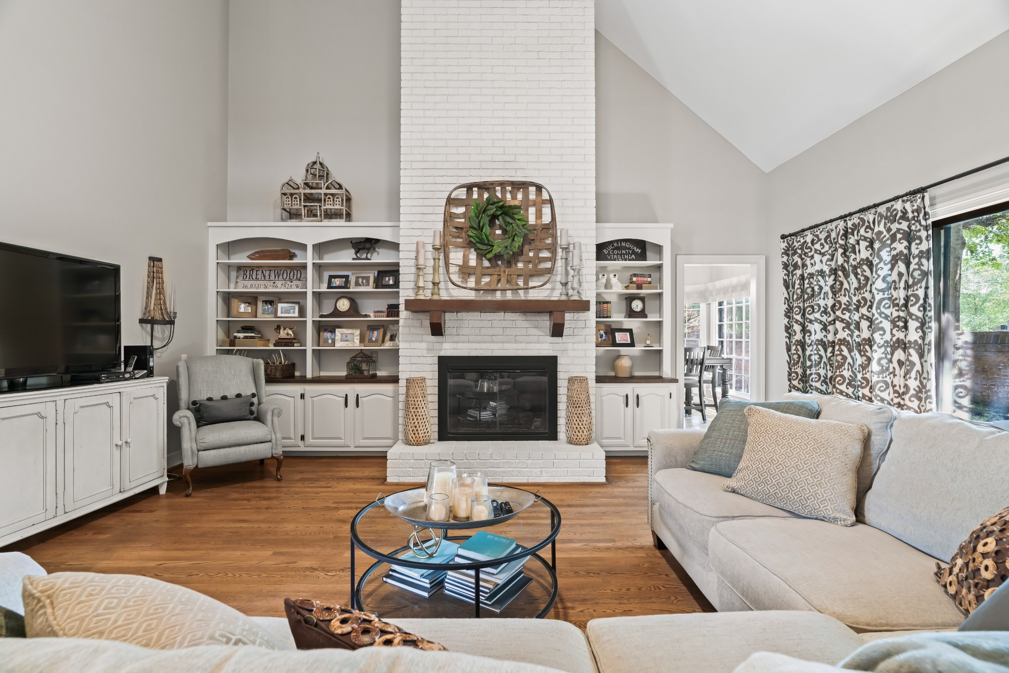 6001 Wellesley Way