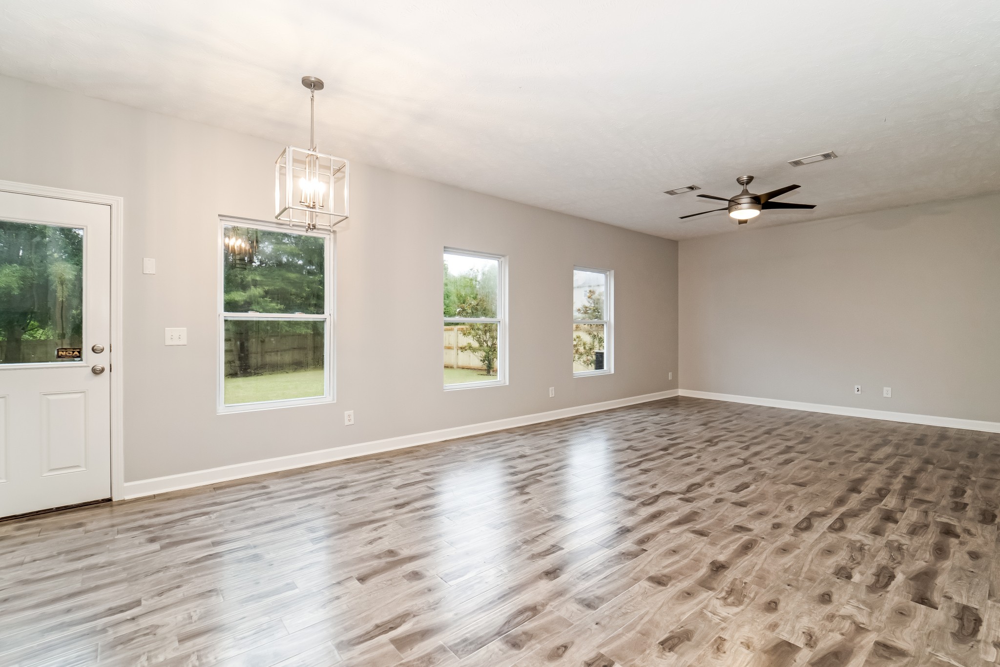 7313 Autumn Crossing Way