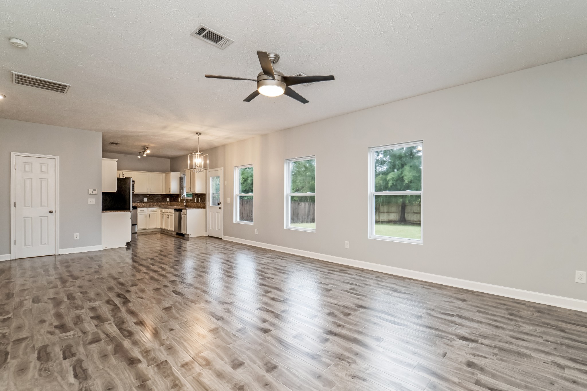 7313 Autumn Crossing Way