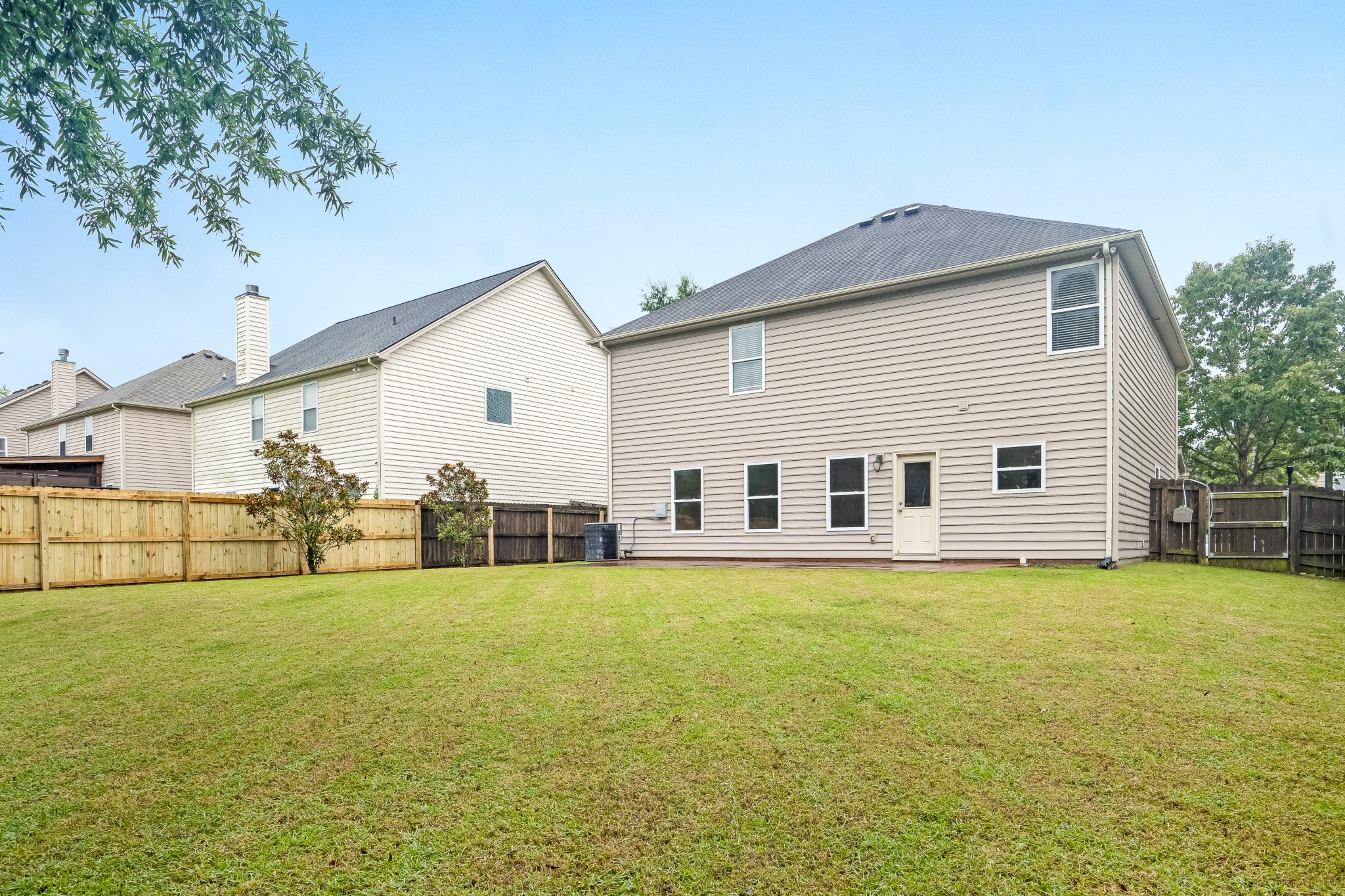 7313 Autumn Crossing Way