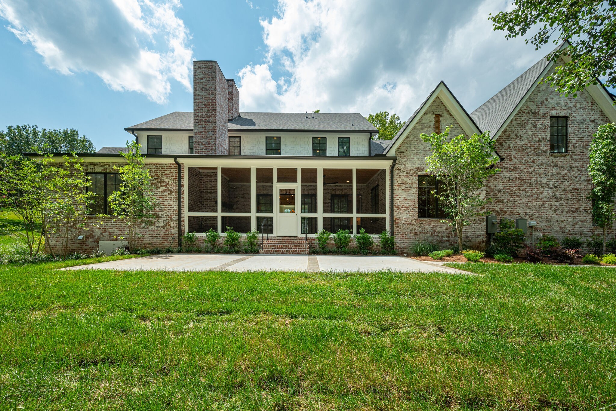5947 Long Meadow Rd