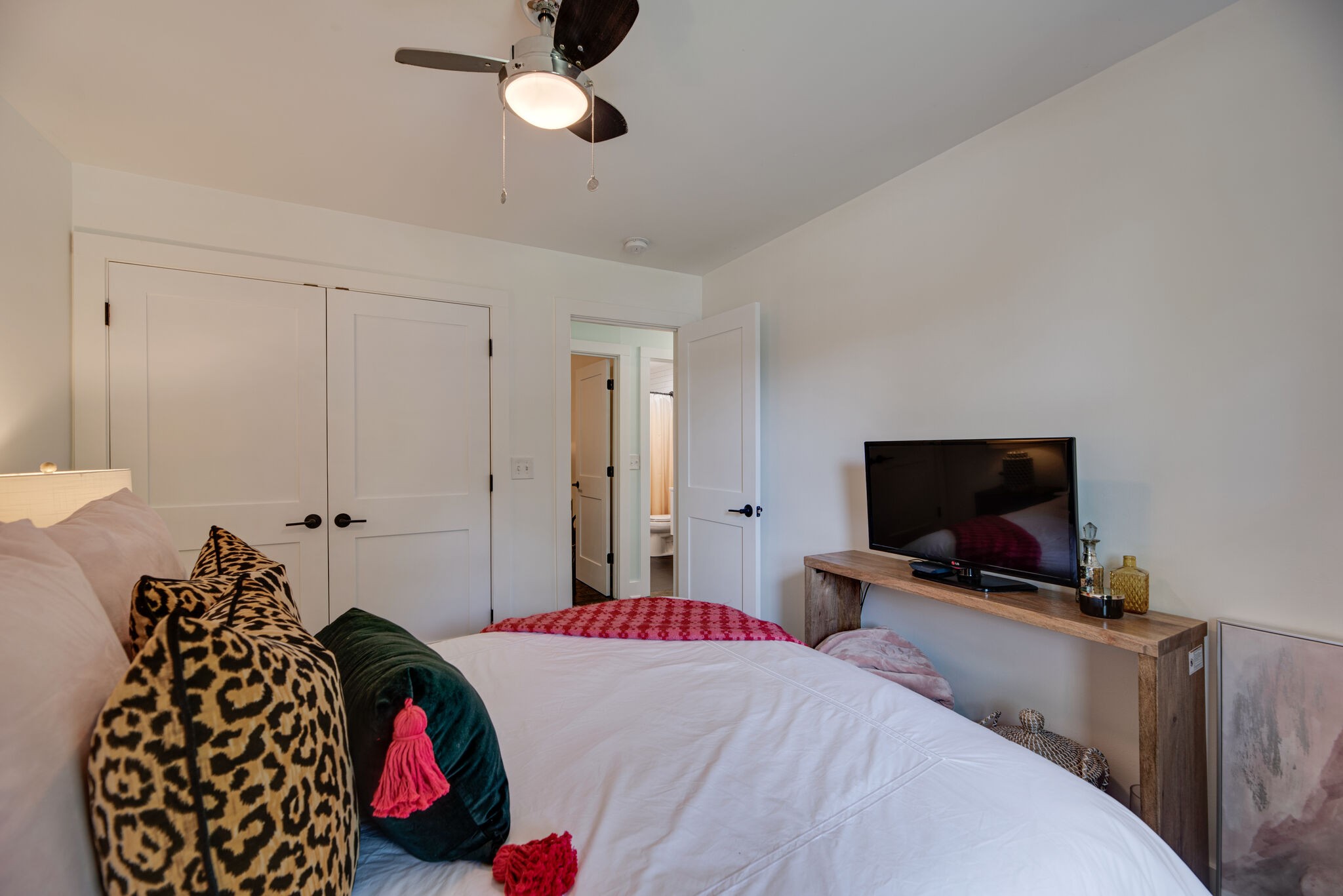 2502 Neldia Ct