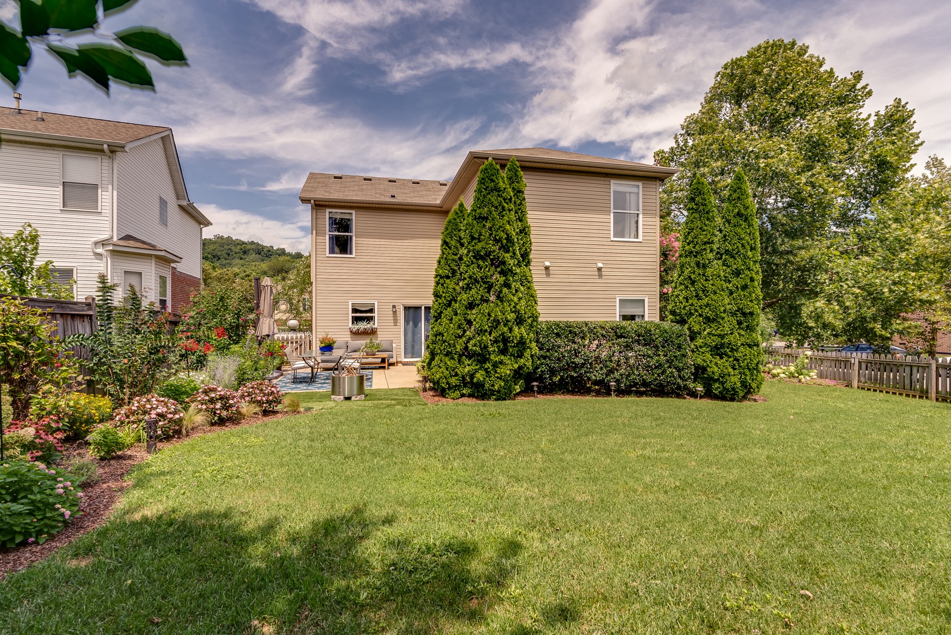 7093 Bridgeport Dr