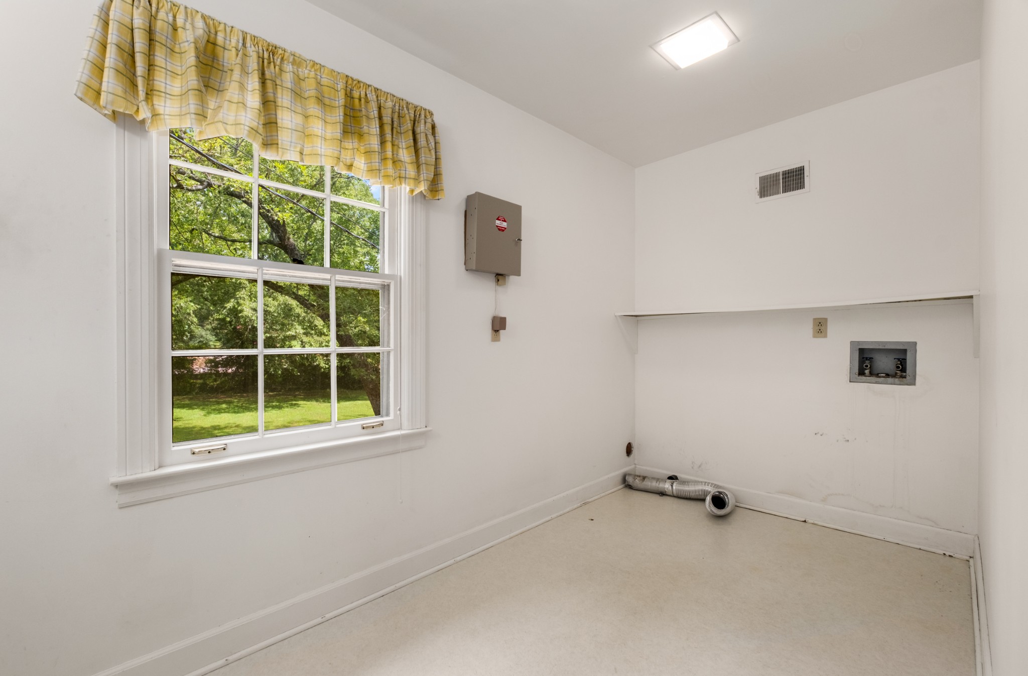 5634 Hickory Springs Rd