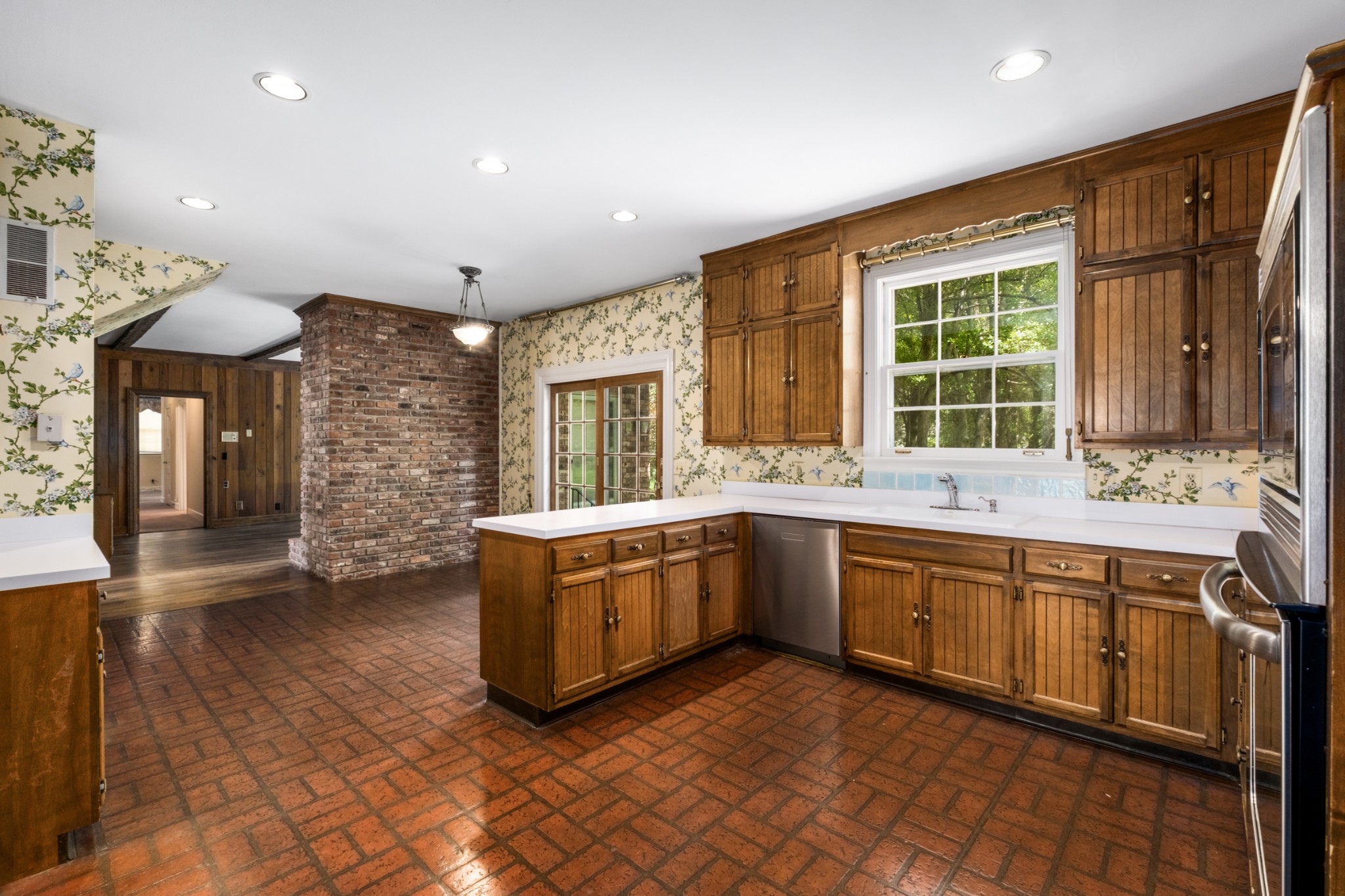 5634 Hickory Springs Rd