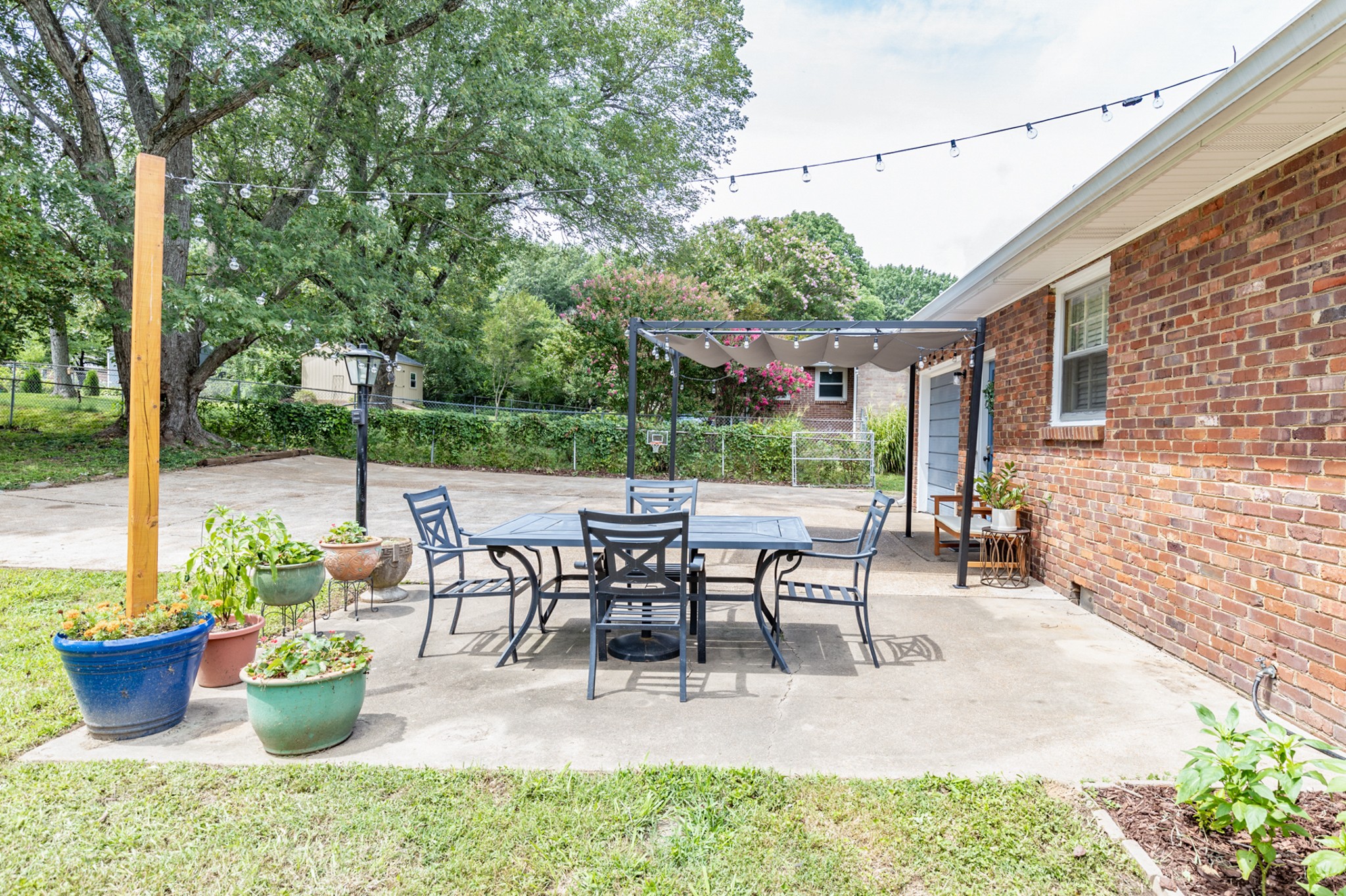4915 Timberdale Dr