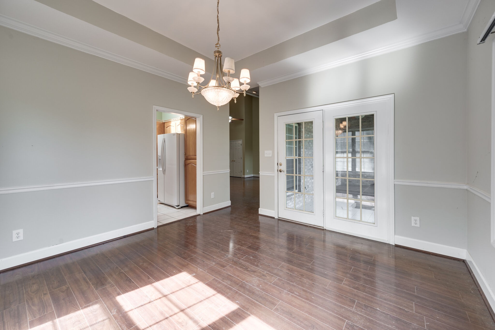 3529 Greystone Dr
