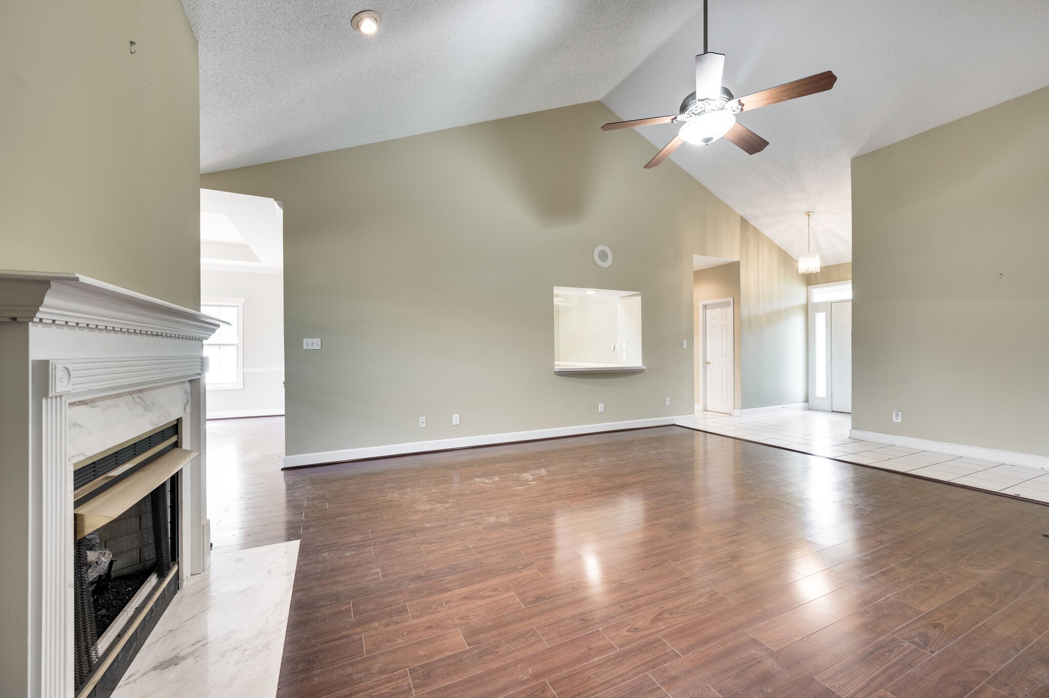 3529 Greystone Dr