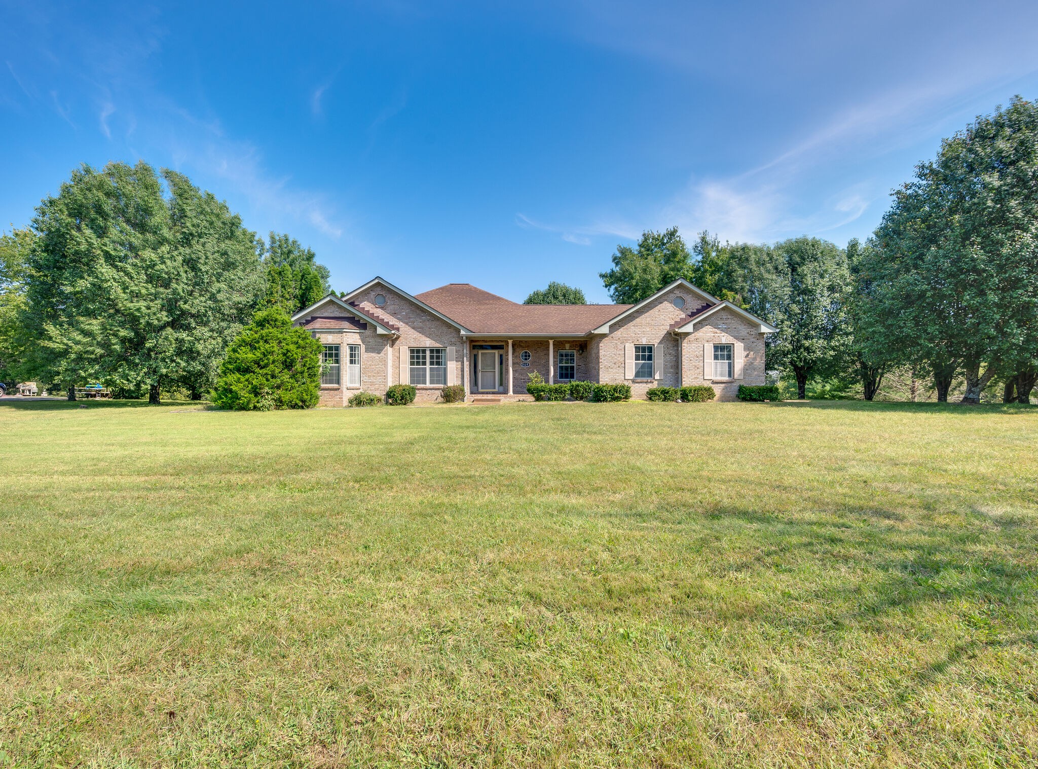 3529 Greystone Dr