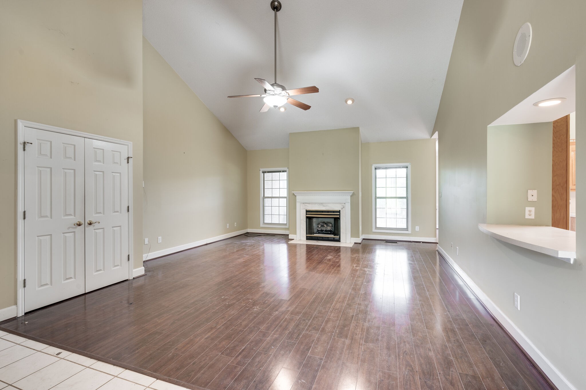 3529 Greystone Dr