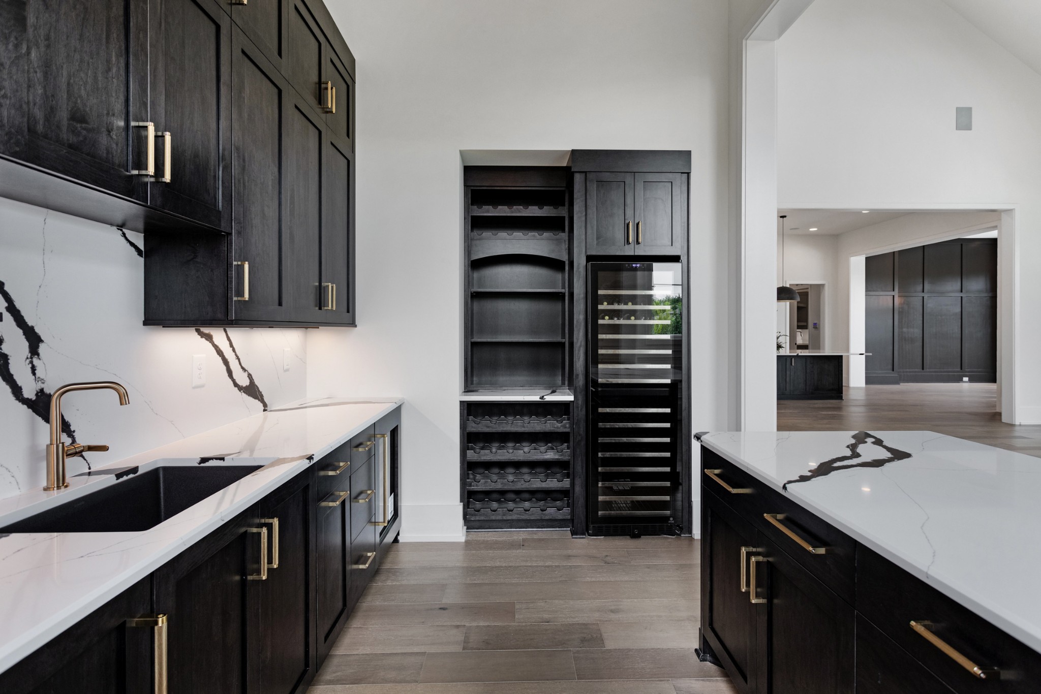 495 Chloe Ct