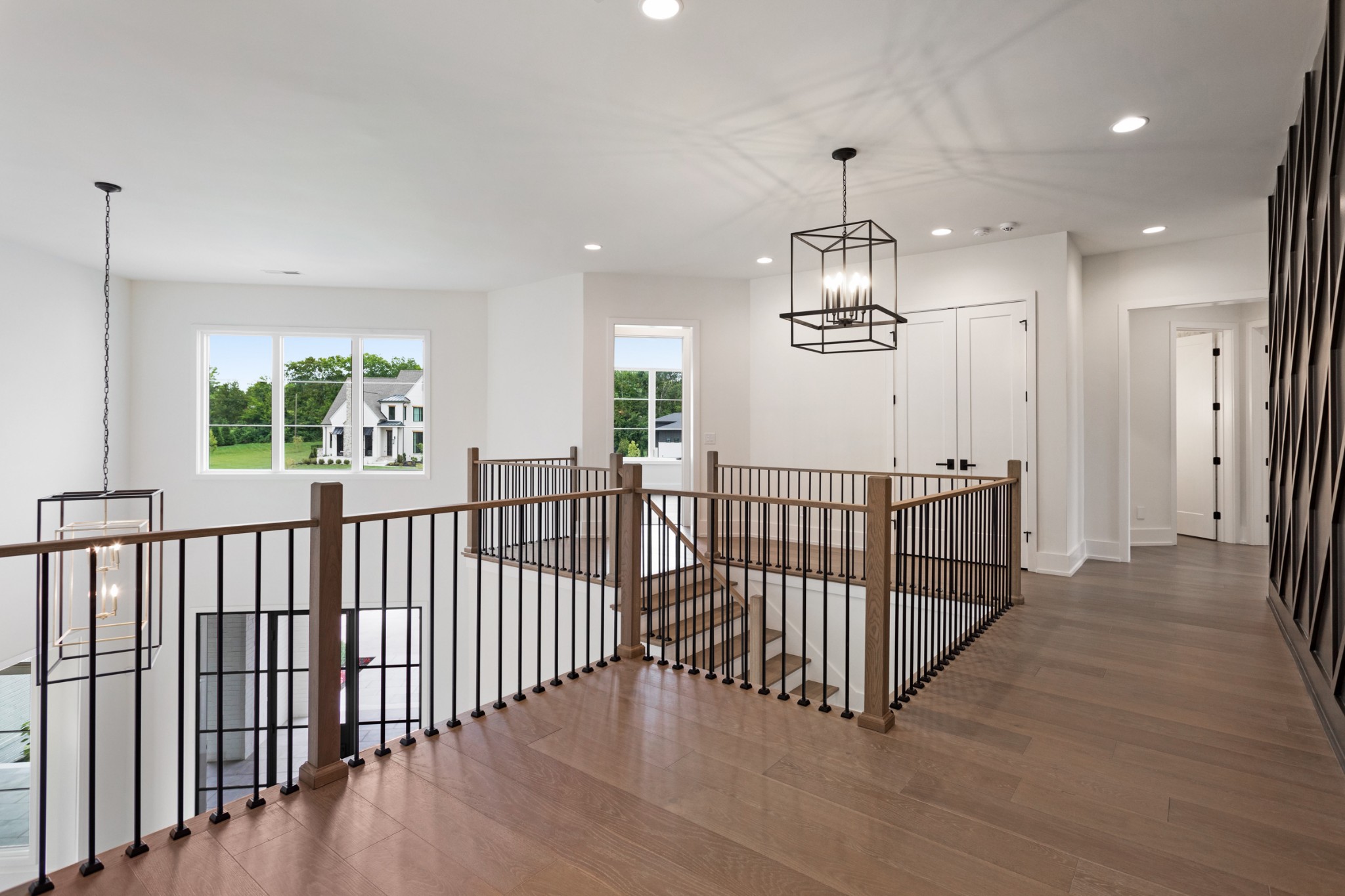 495 Chloe Ct