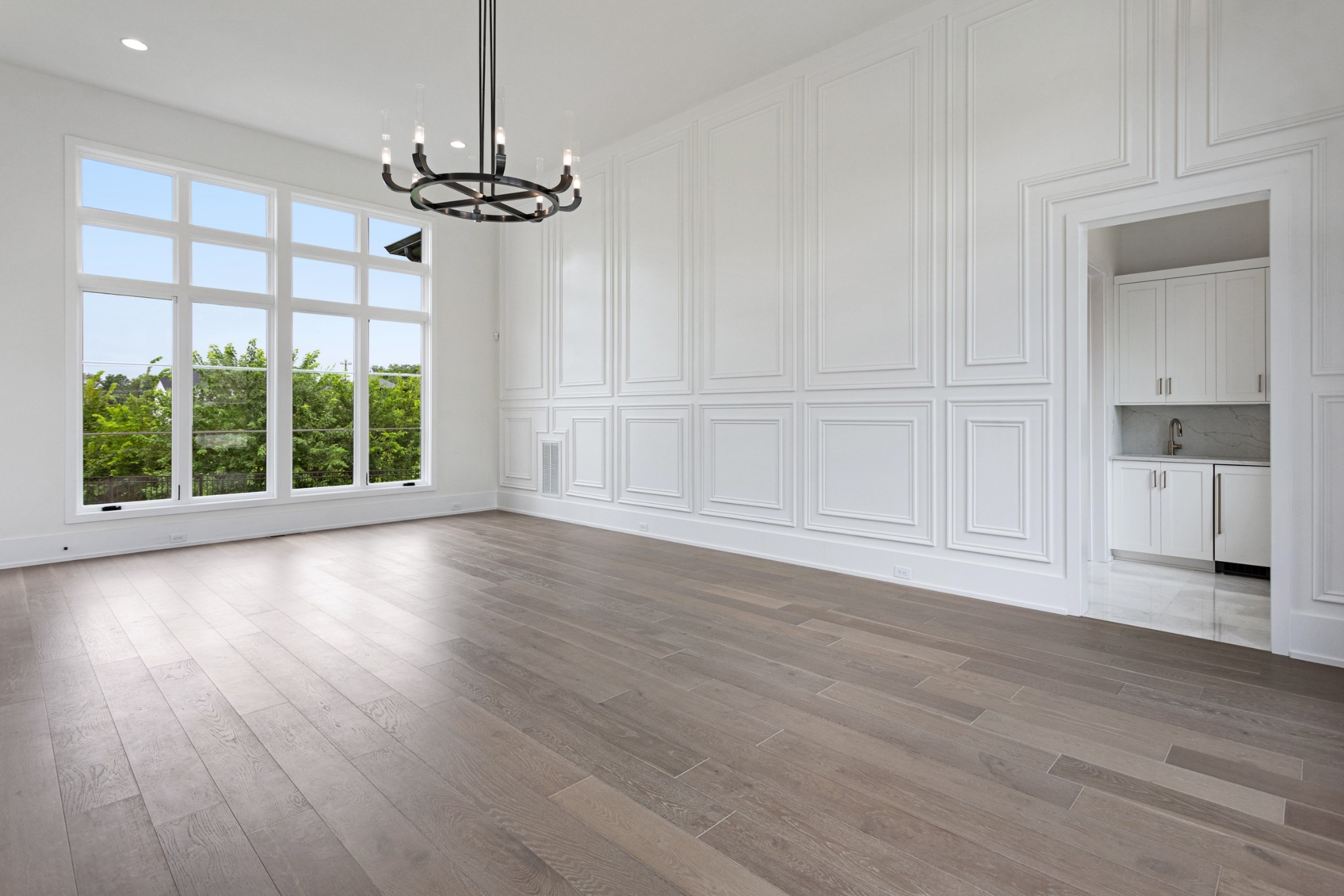 495 Chloe Ct