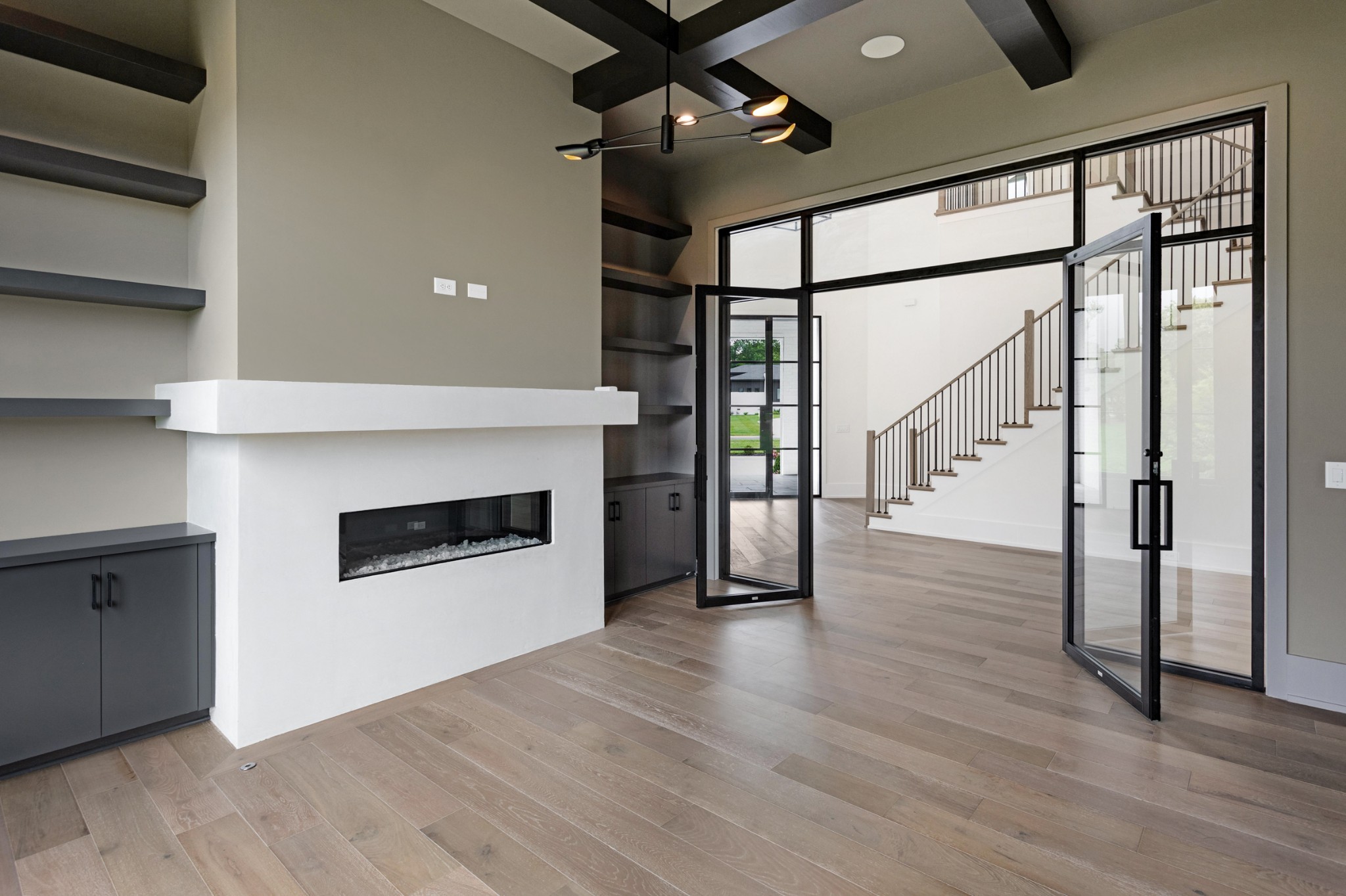 495 Chloe Ct