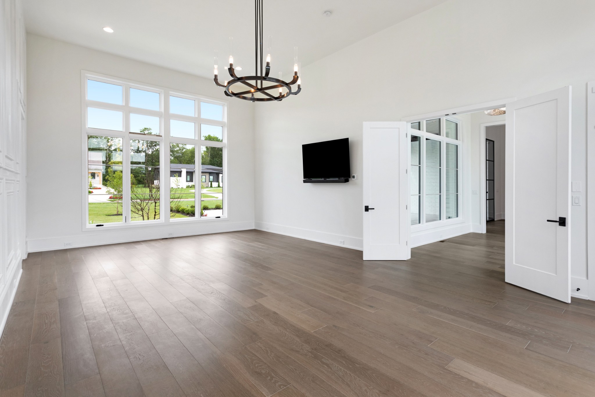 495 Chloe Ct