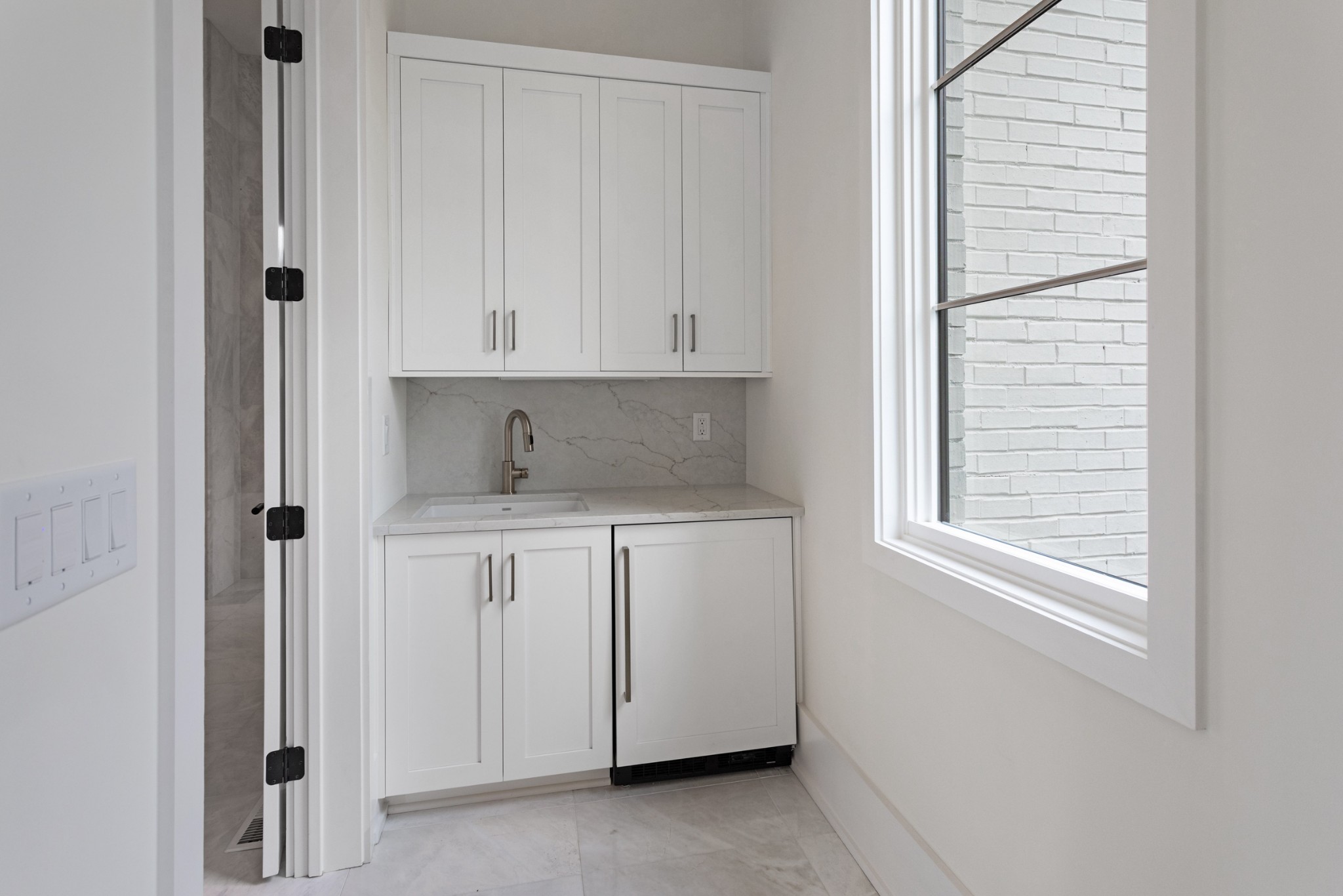 495 Chloe Ct
